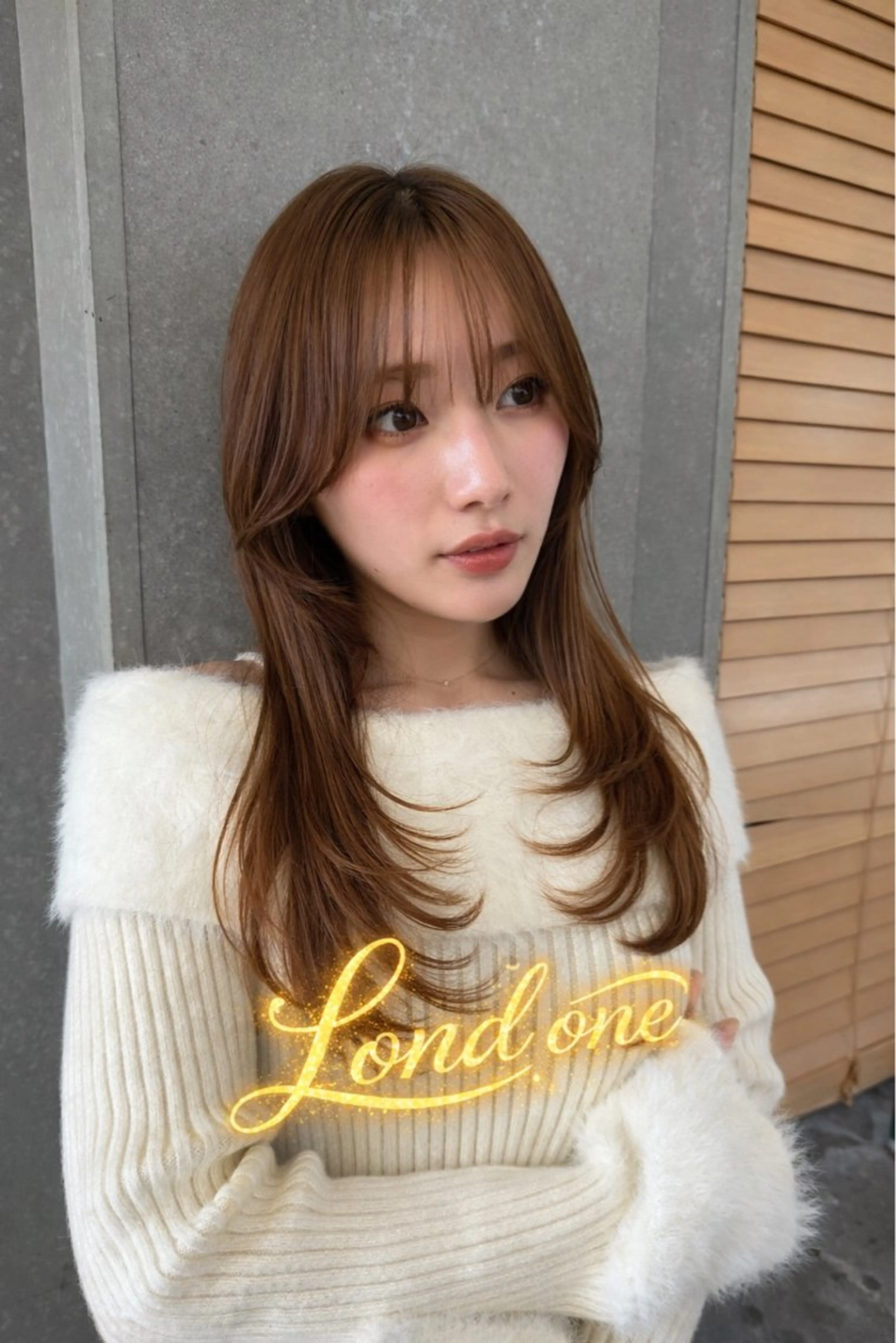 ロング ヘアカラー 中野 光瑠のヘアスタイル