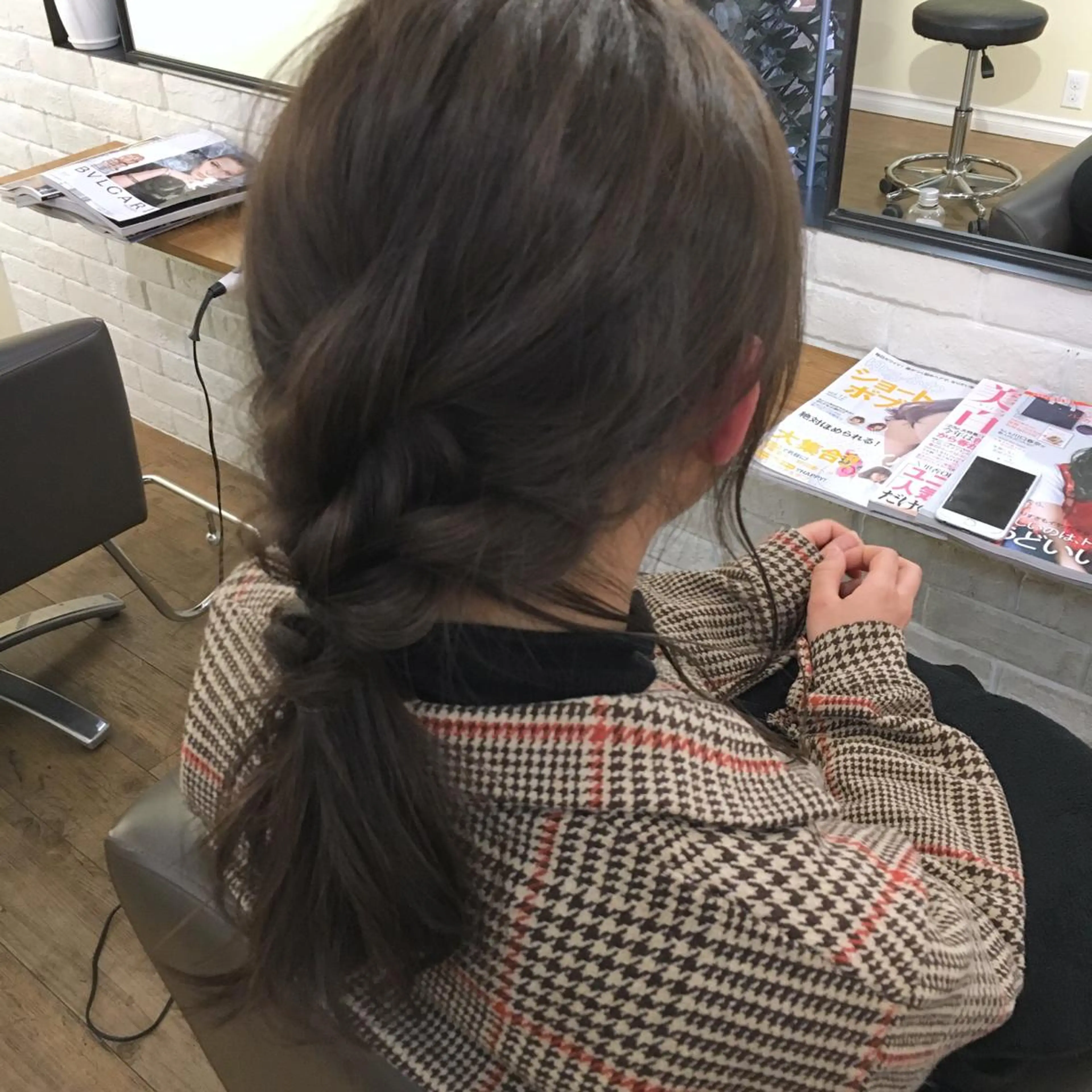 セミロング カラー ヘアアレンジ 上川 美幸のヘアスタイル