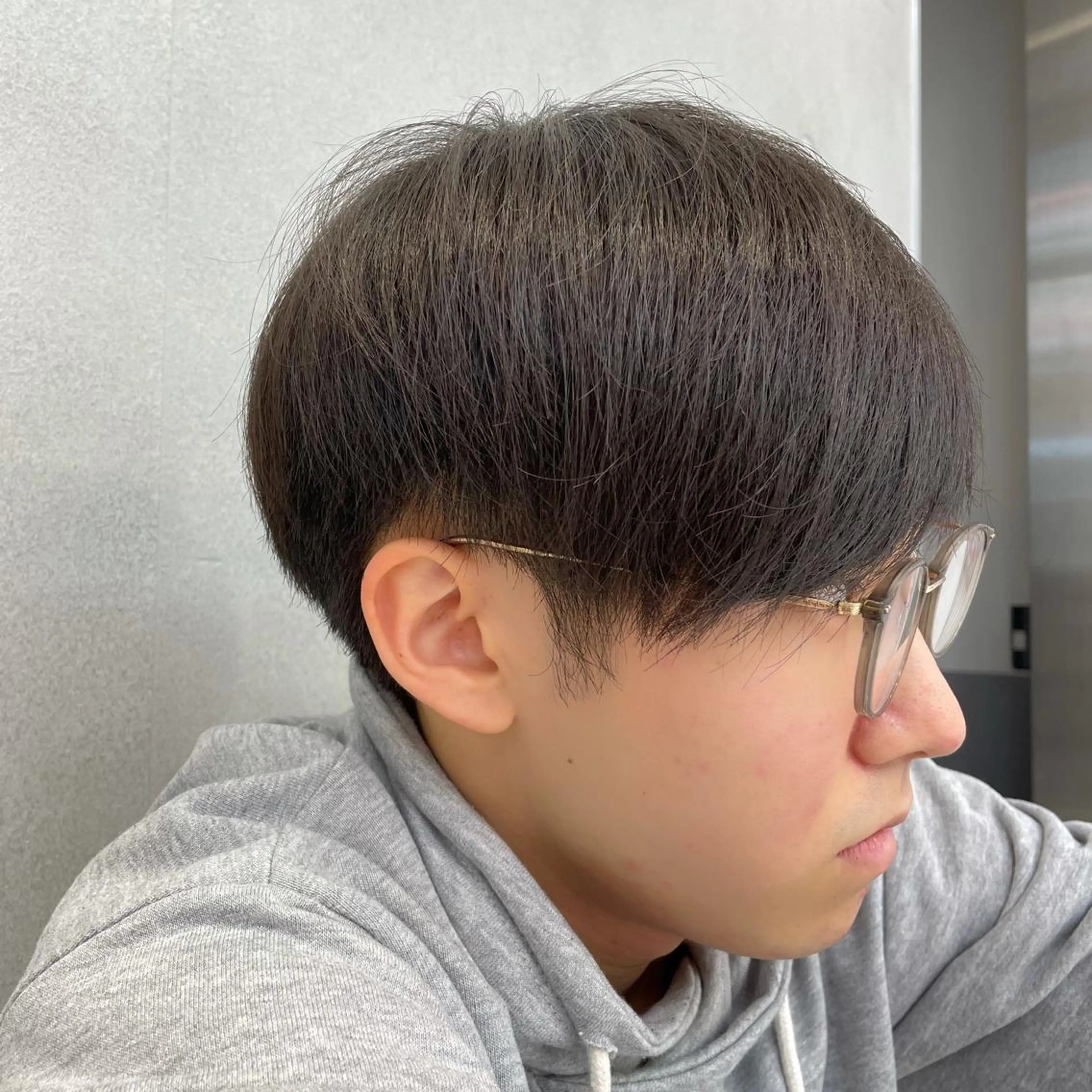 メンズ メンズ韓国風 韓国マッシュ マッシュ 顔周りレイヤー/ 似合わせ/古津遼平のヘアスタイル