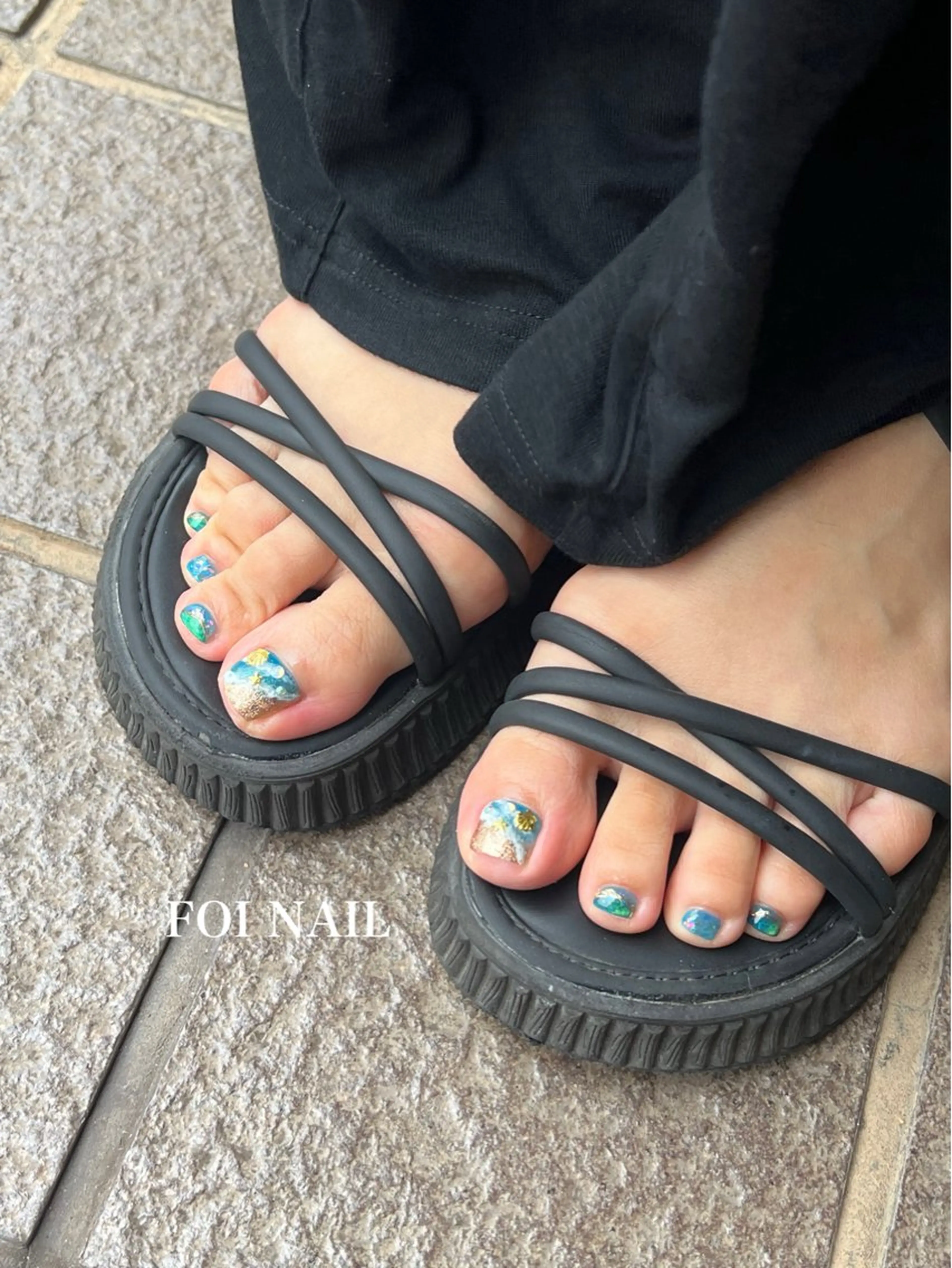 ネイル フットネイル 夏ネイル FOI NAILのネイルデザイン