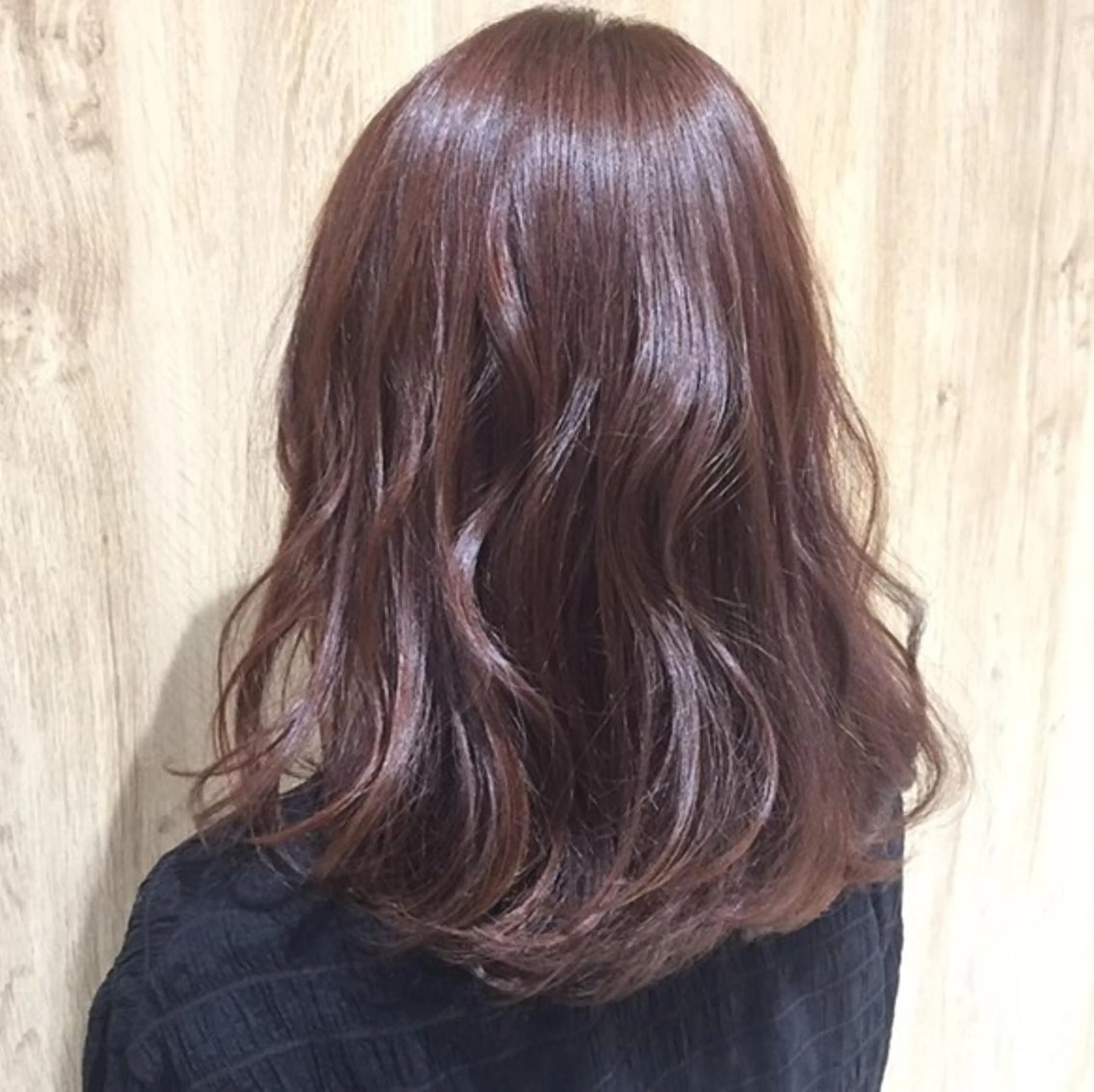 セミロング 中林 由佳のヘアスタイル