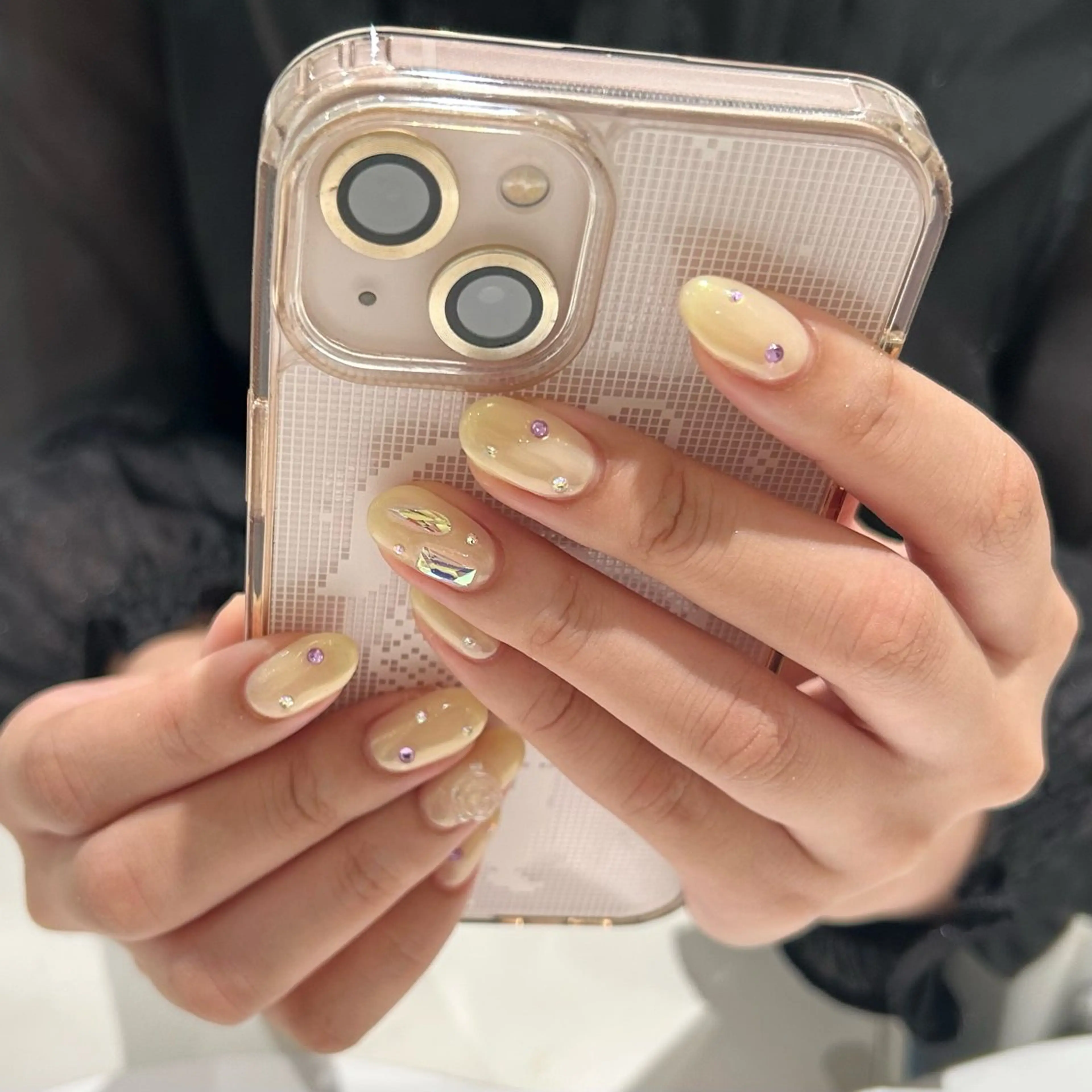 セミロング ハンドネイル 金子 萌果のネイルデザイン