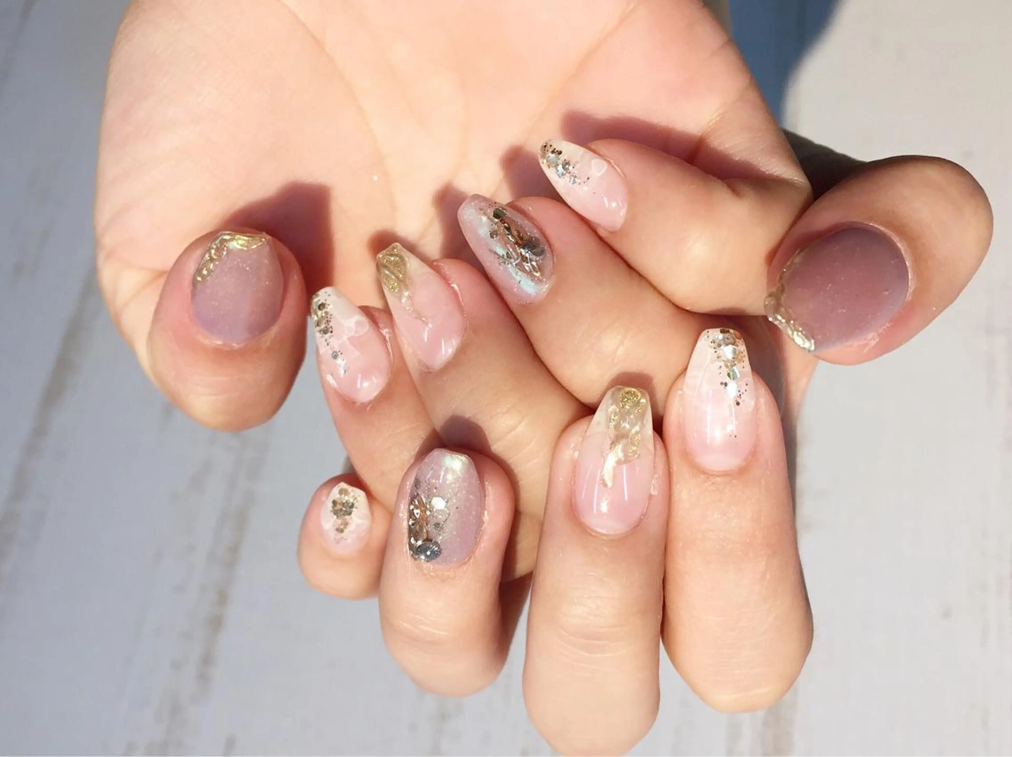 カラー ネイル ミラーネイル ニュアンスネイル private nail salon   crystal ⭐︎ color所属・crystal ⭐︎ colorのネイルデザイン