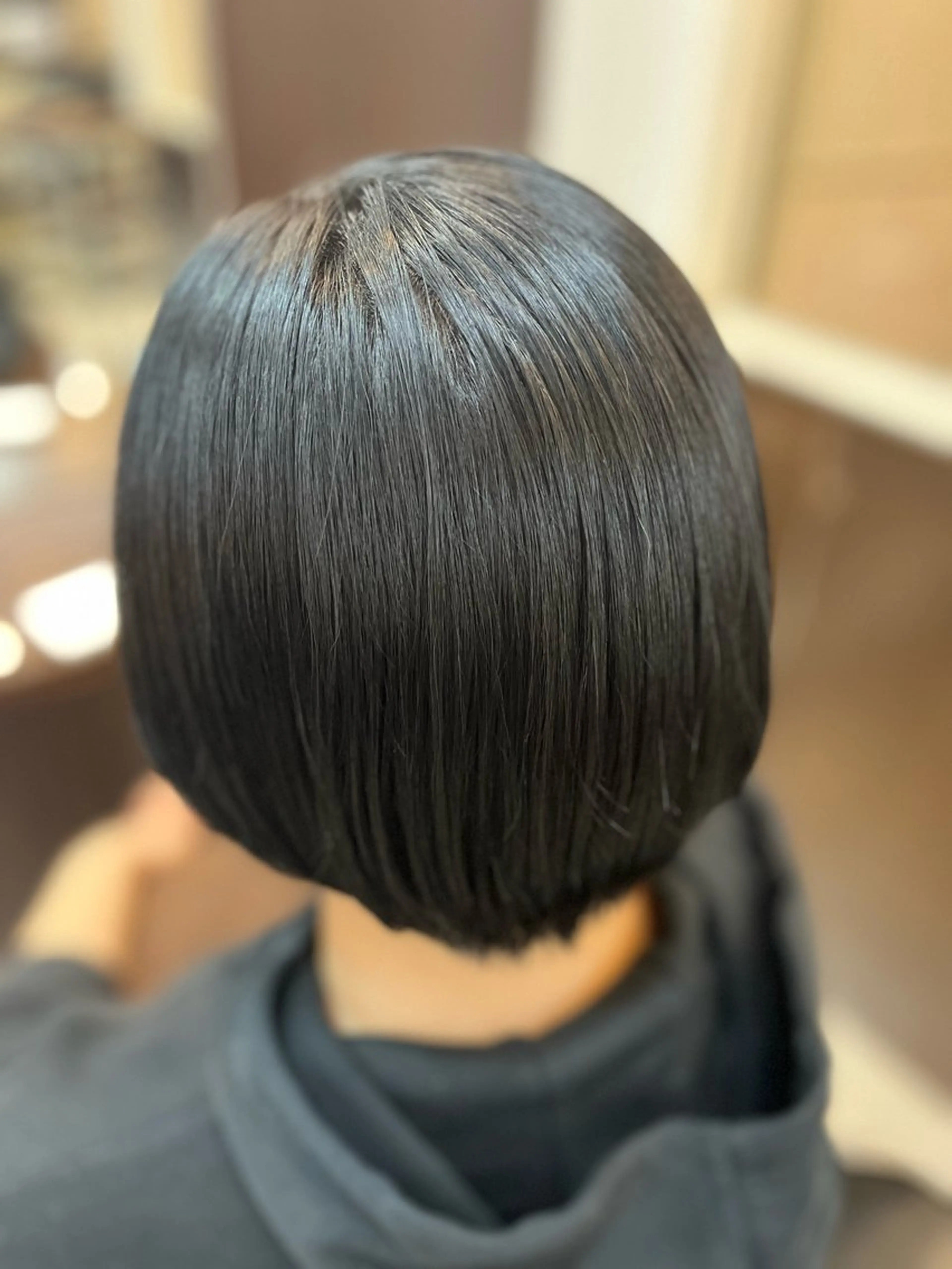 ショート カラー 黒髪 ブリーチ ブルーカラー ブルーブラック ヘアカラー STREAM HAIR所属・🍒 SANA🍒のヘアスタイル