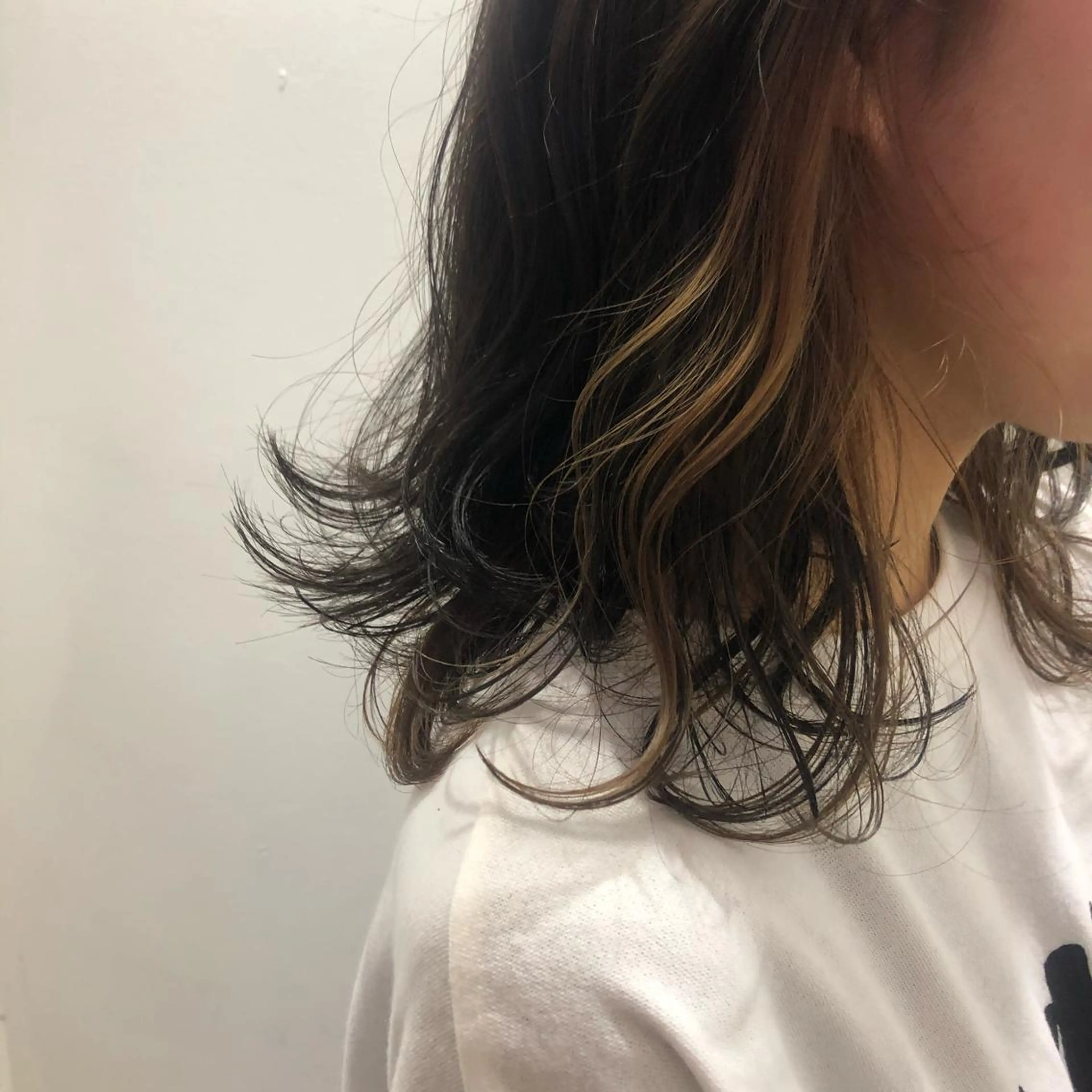 ミディアム SALOWIN梅田茶屋町Suite店所属・韓国美容室出身 🌹Sana/梅田のヘアスタイル