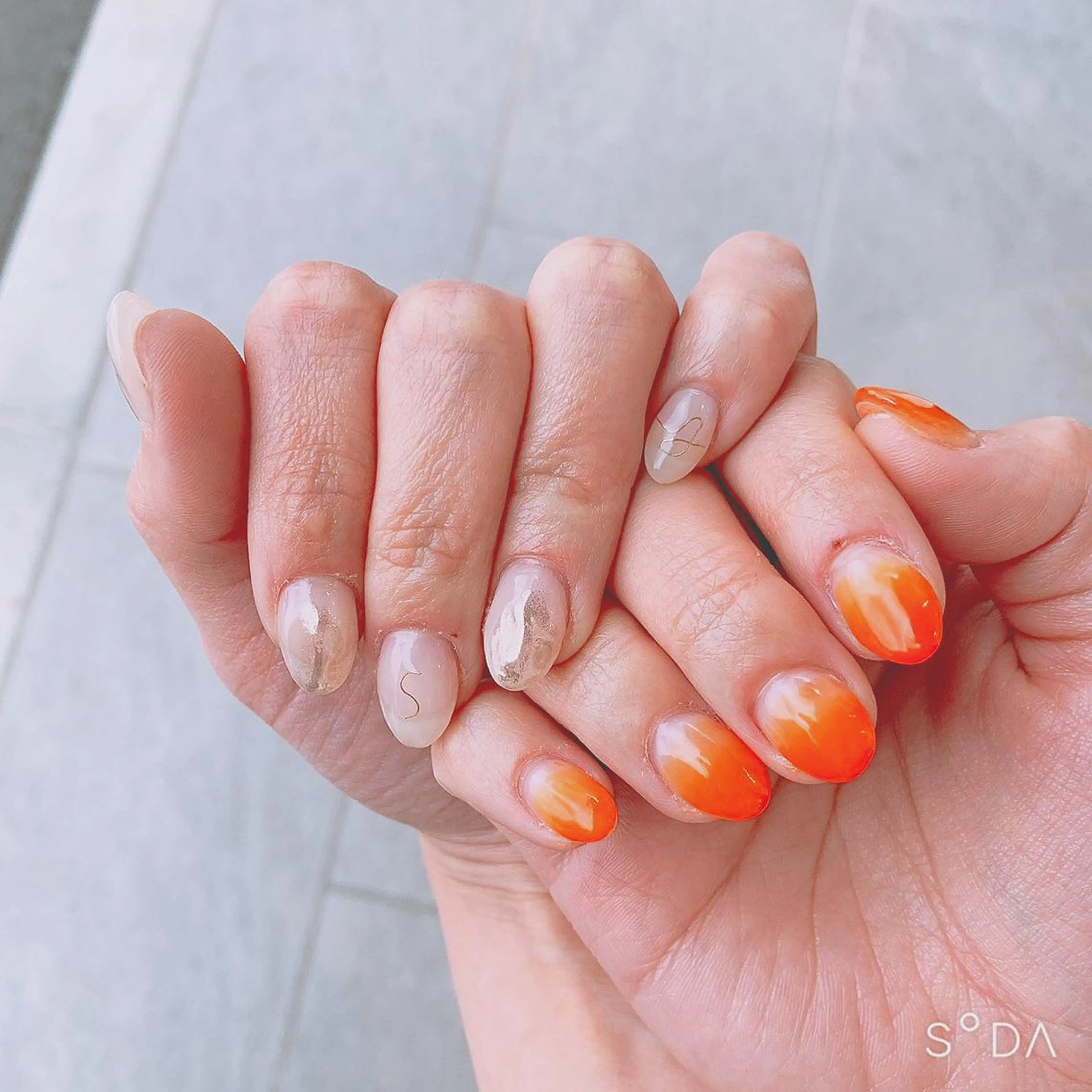 ネイル Rena colore'のネイルデザイン