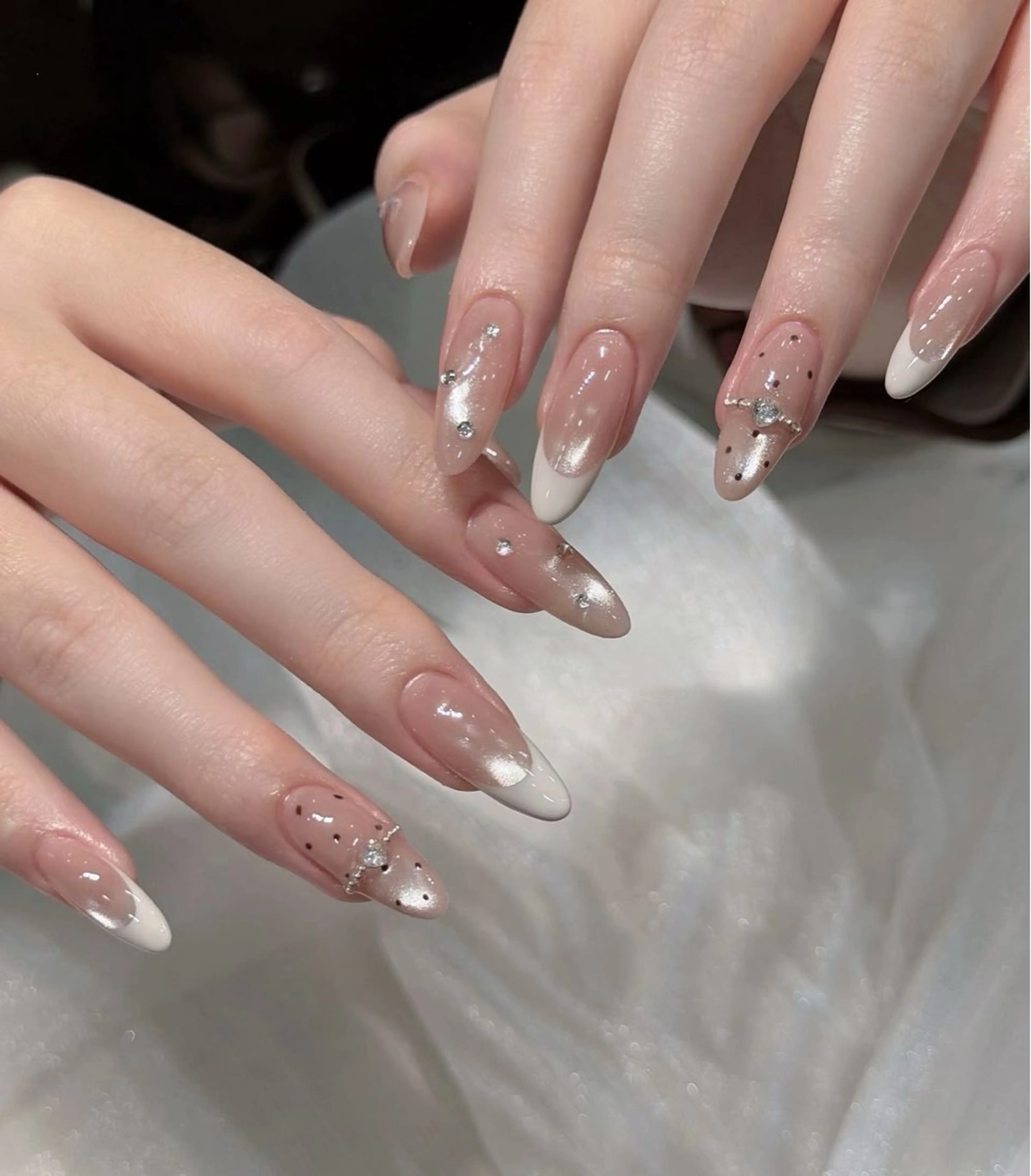 ネイル チークネイル フットネイル フレンチネイル グラデーション 韓国ネイル ハンドネイル Ribbonnail salonのネイルデザイン