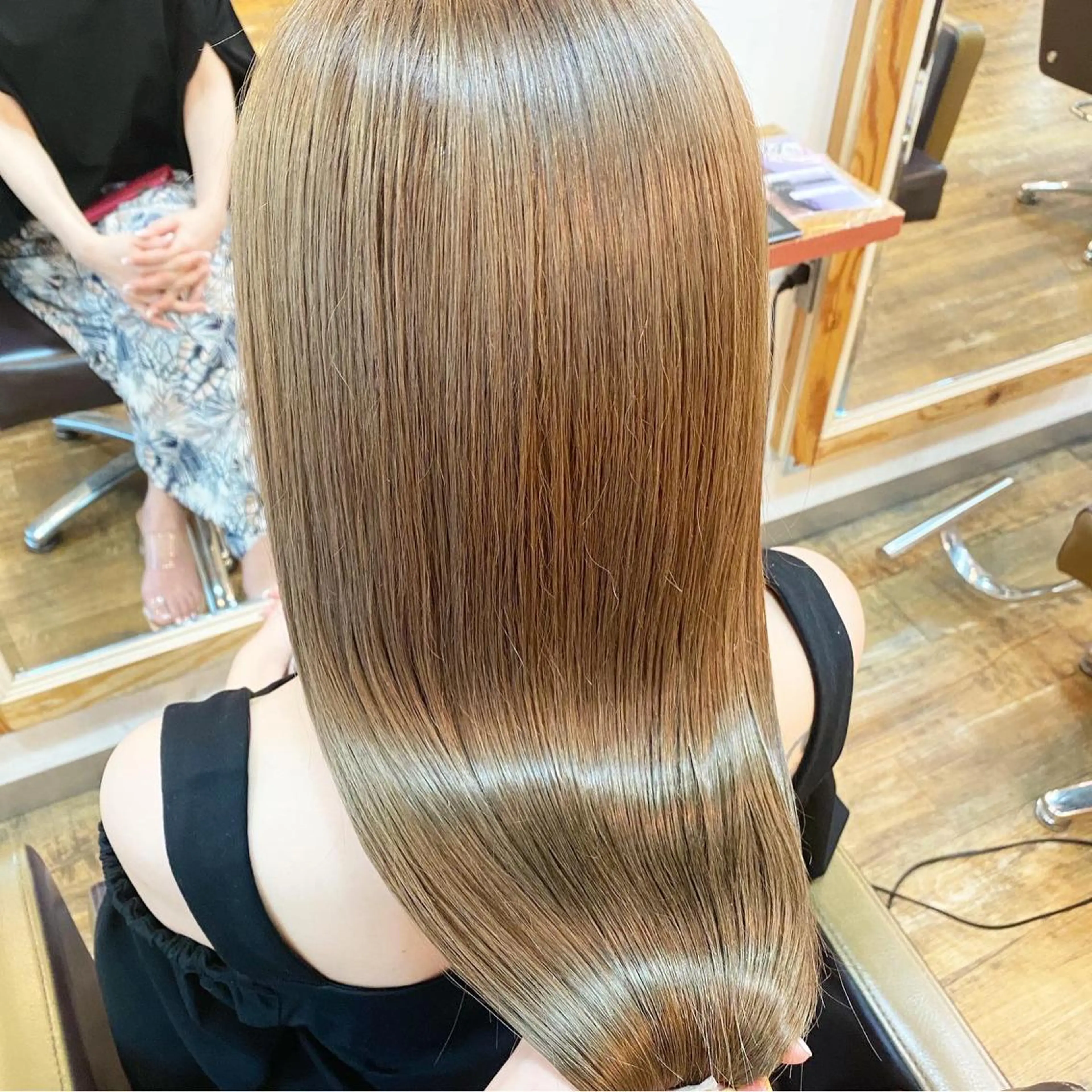 ロング カラー トリートメント モテ髪💛美髪矯正 ✨艶髪特化🫧山根のヘアスタイル