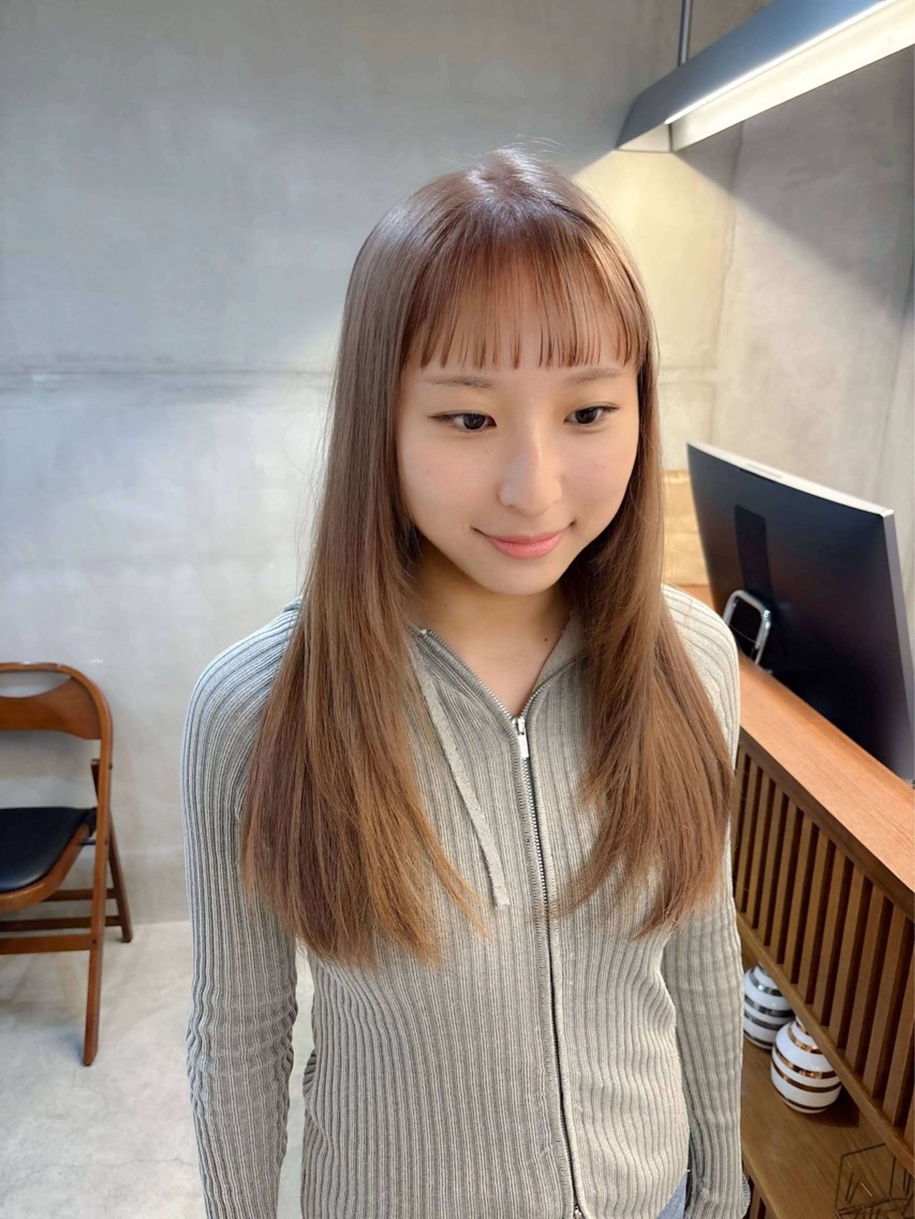 ロング COMILE 🌼 SUZUKAのヘアスタイル