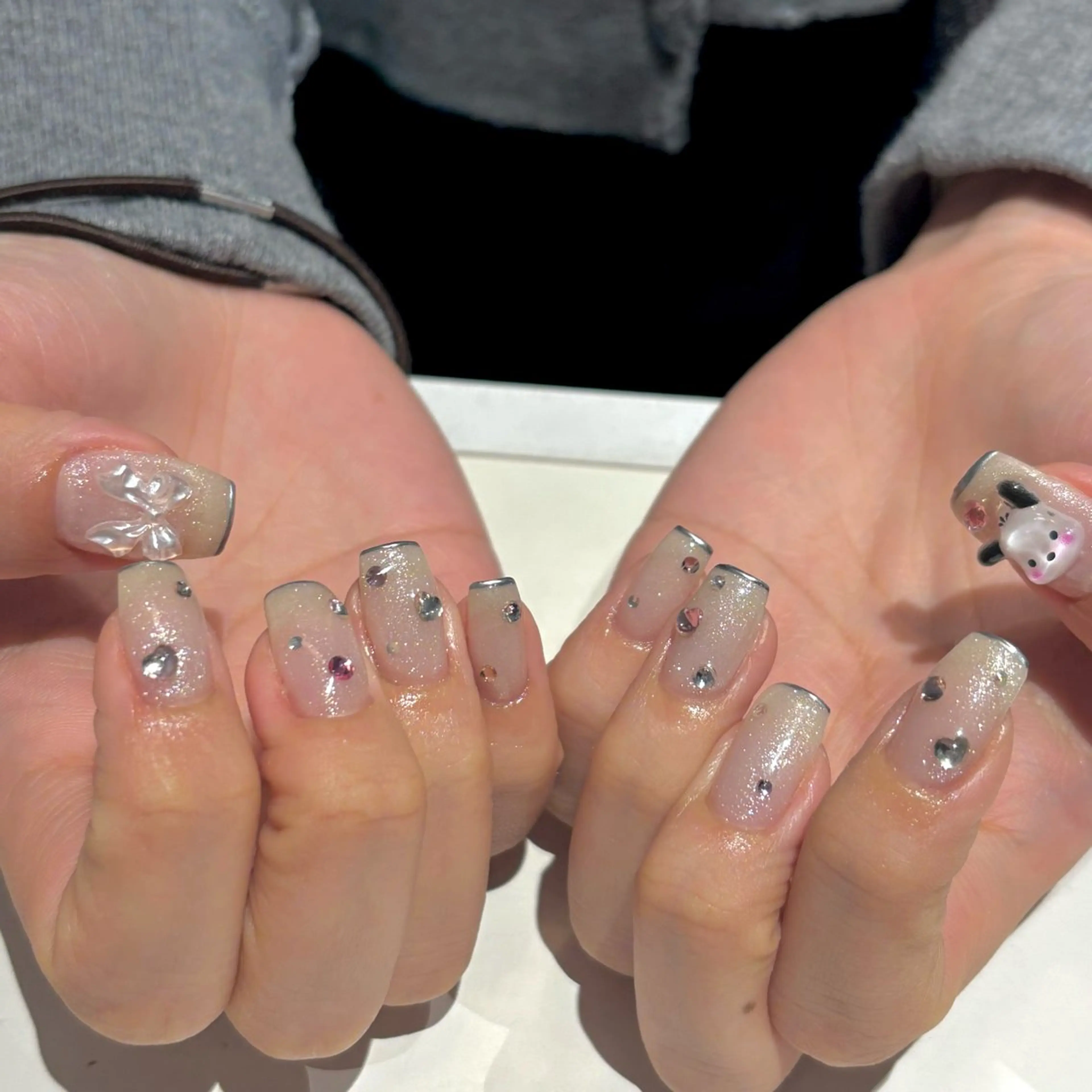 ネイル ハンドネイル 石川 萌香のネイルデザイン