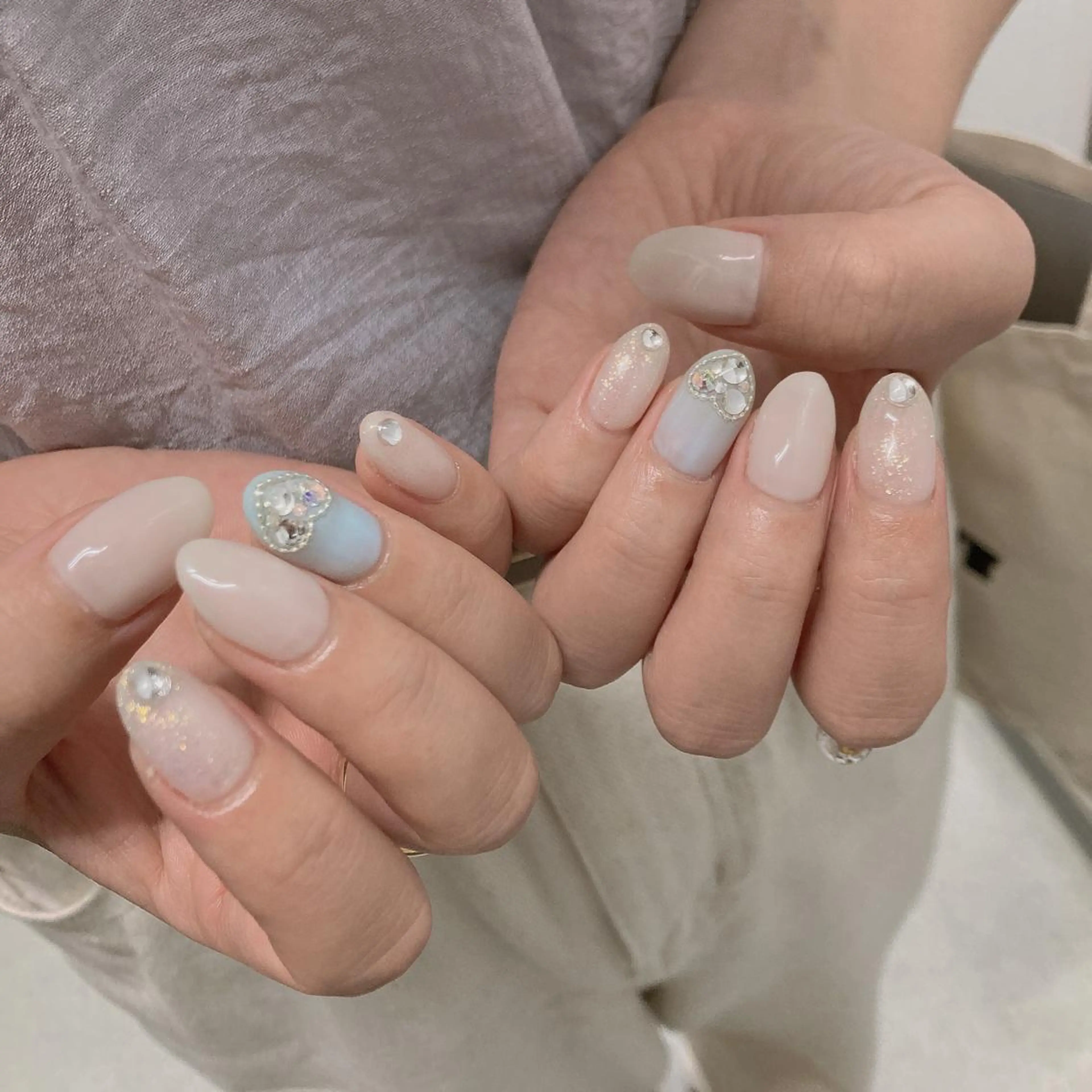 ネイル ハート ハンドネイル 韓国ネイル/ワンホン ネイル🎀表参道3分のネイルデザイン