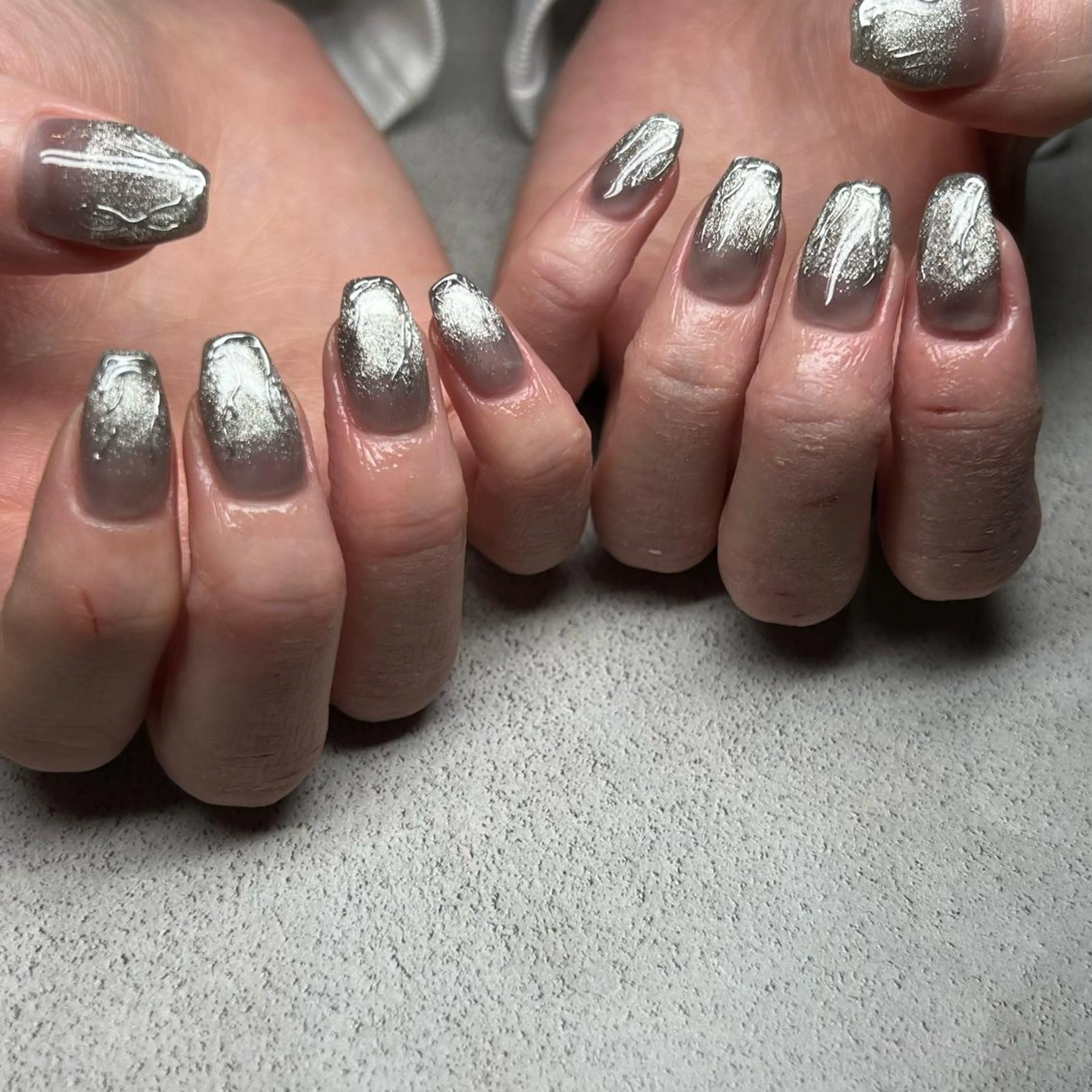 ネイル ハンドネイル 𝐫𝐚𝐢 𝐧𝐚𝐢𝐥の眉毛・アイブロウイメージ