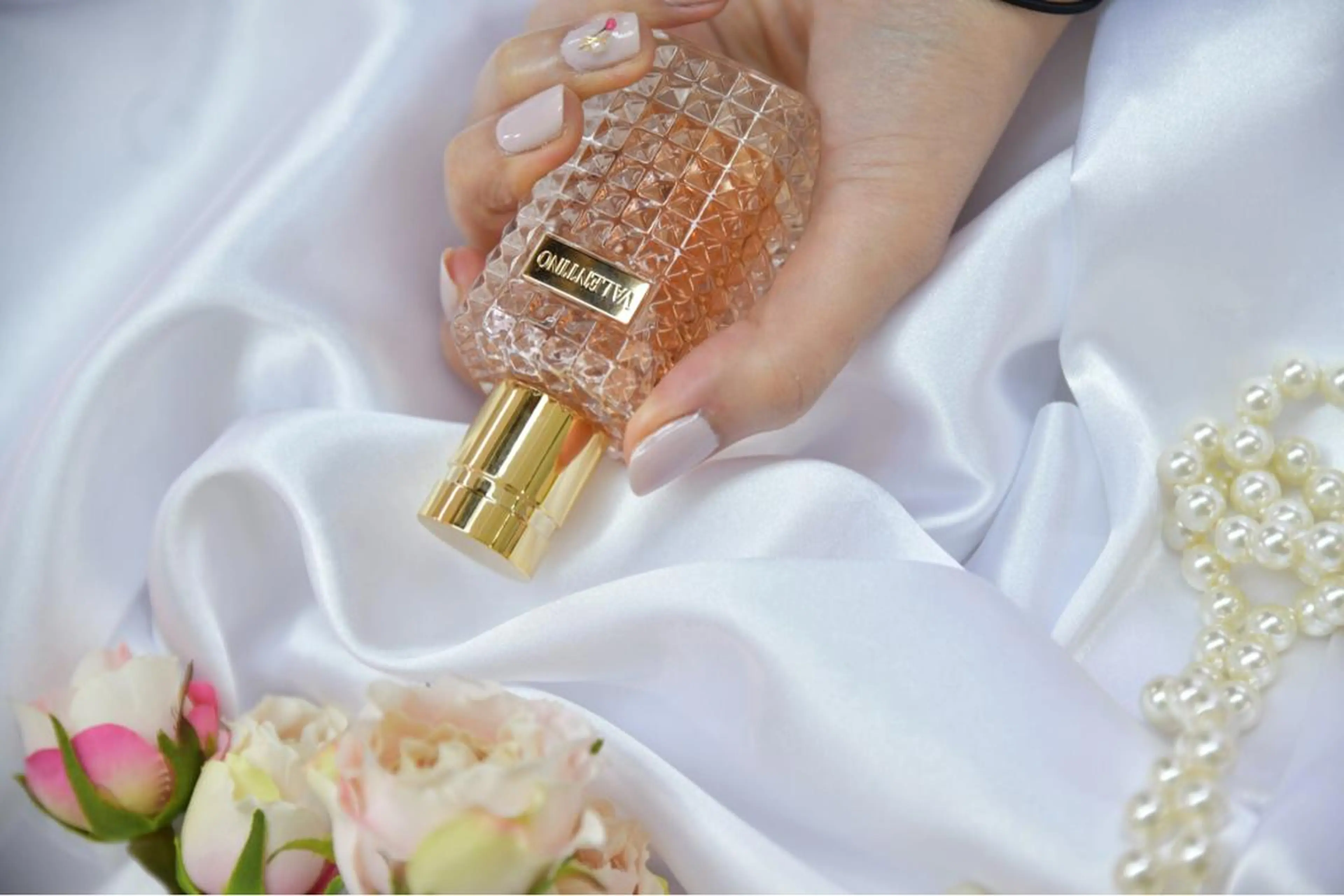 ネイル 東京セルフネイルサロン所属・M MIKIKOのネイルデザイン