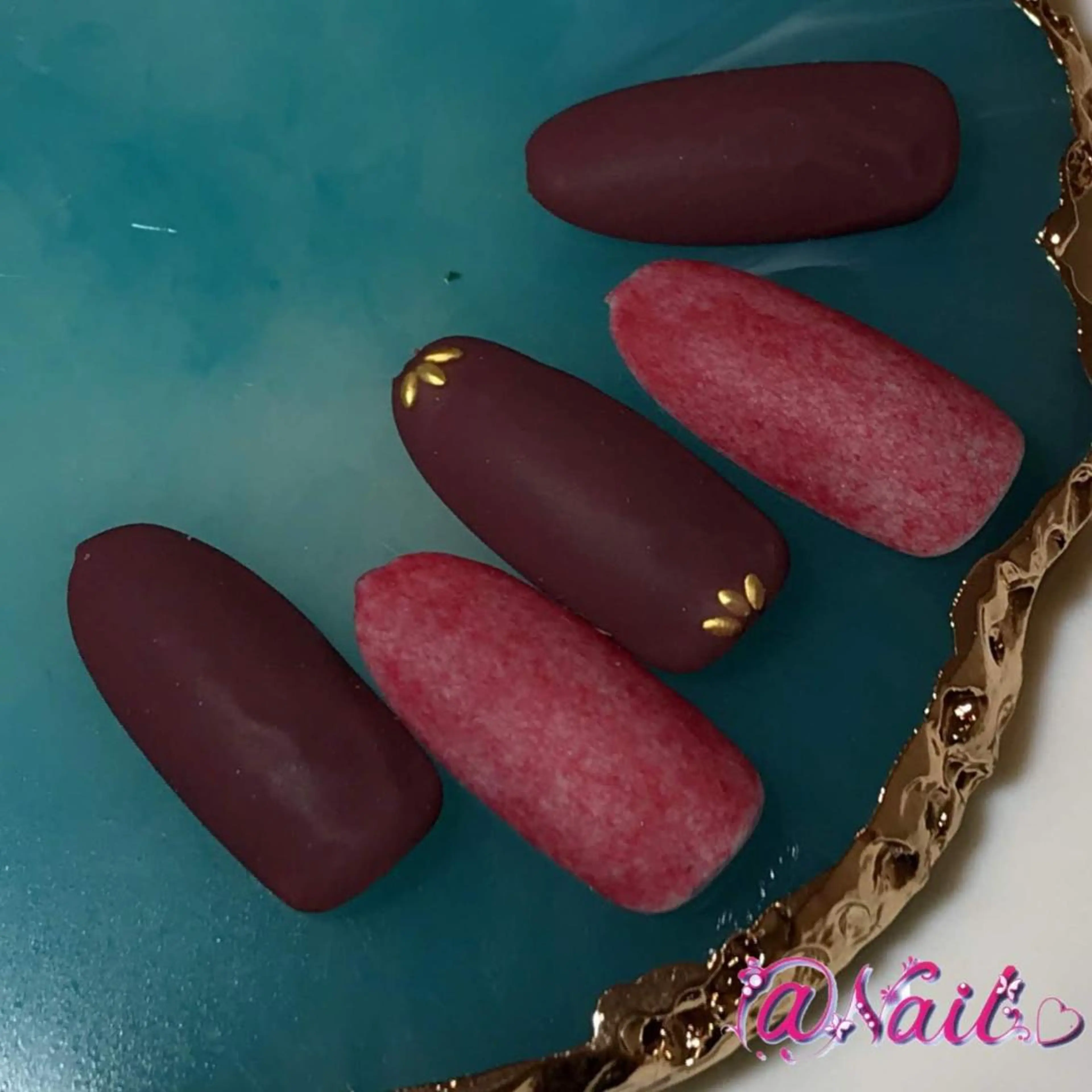 ネイル ネイルチップ 小尾 栞のネイルデザイン