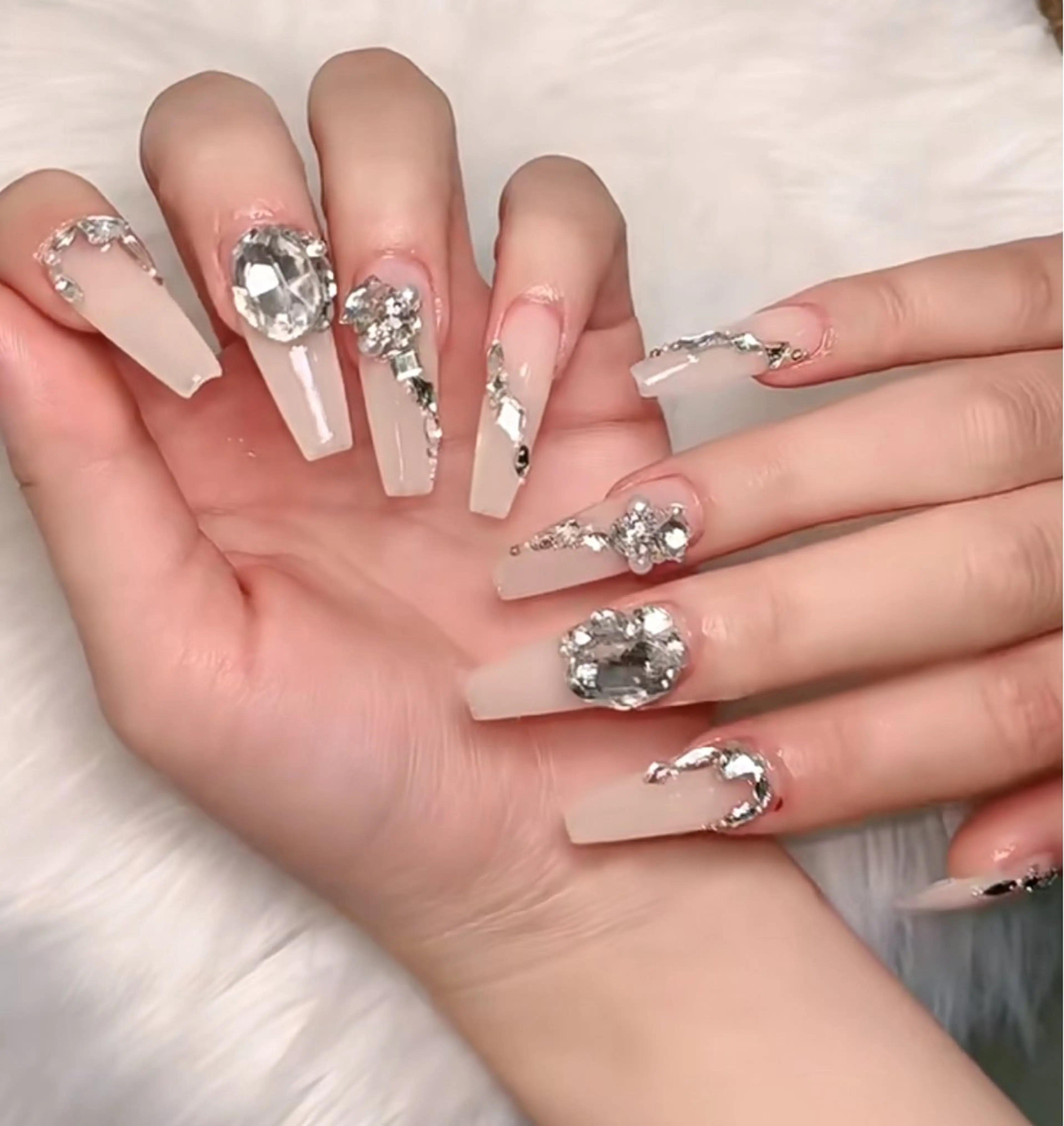 カラー 丸山 珠奈のエステ・リラクイメージ