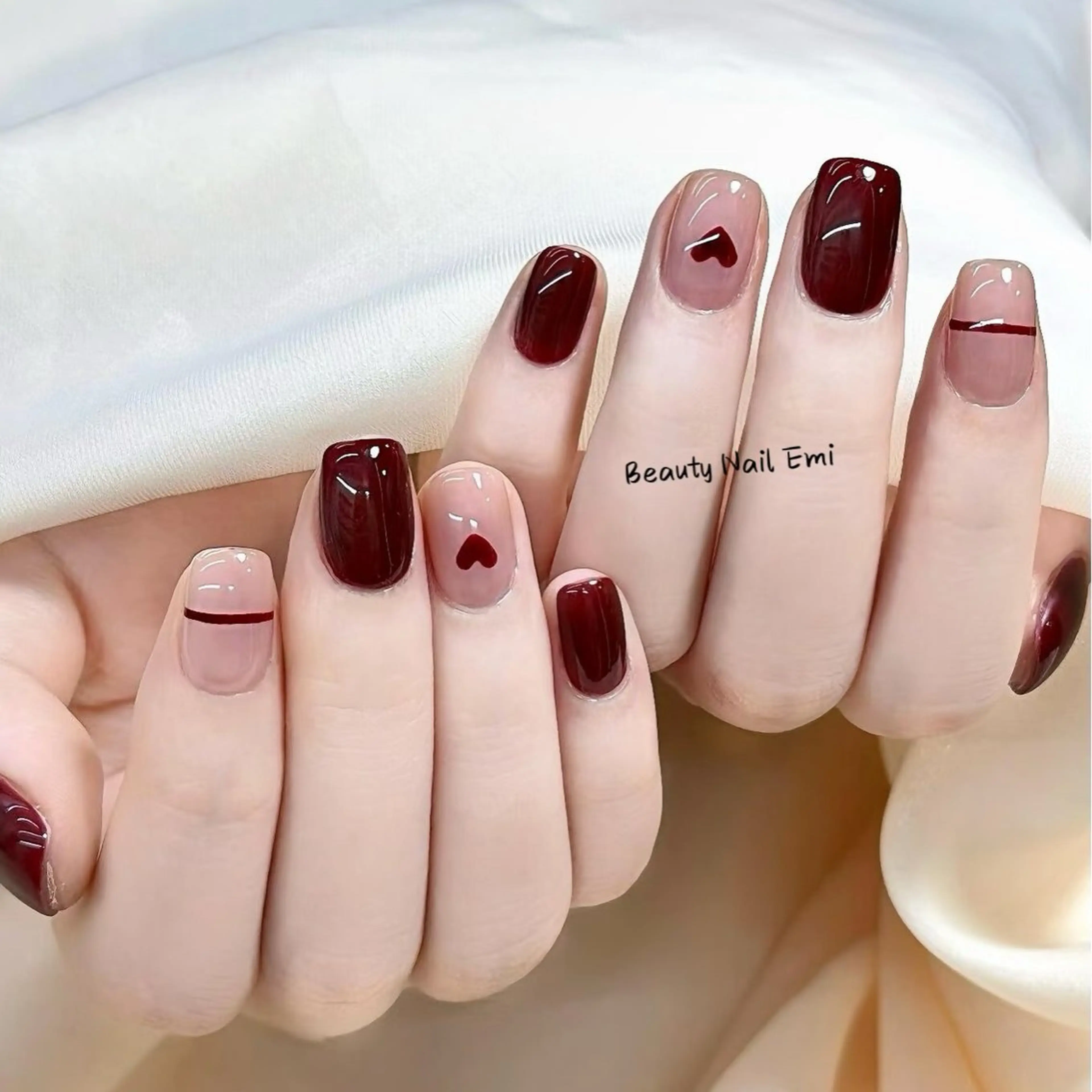 ネイル ハンドネイル BEAUTY NAIL SALON所属・beautynail Emiのネイルデザイン