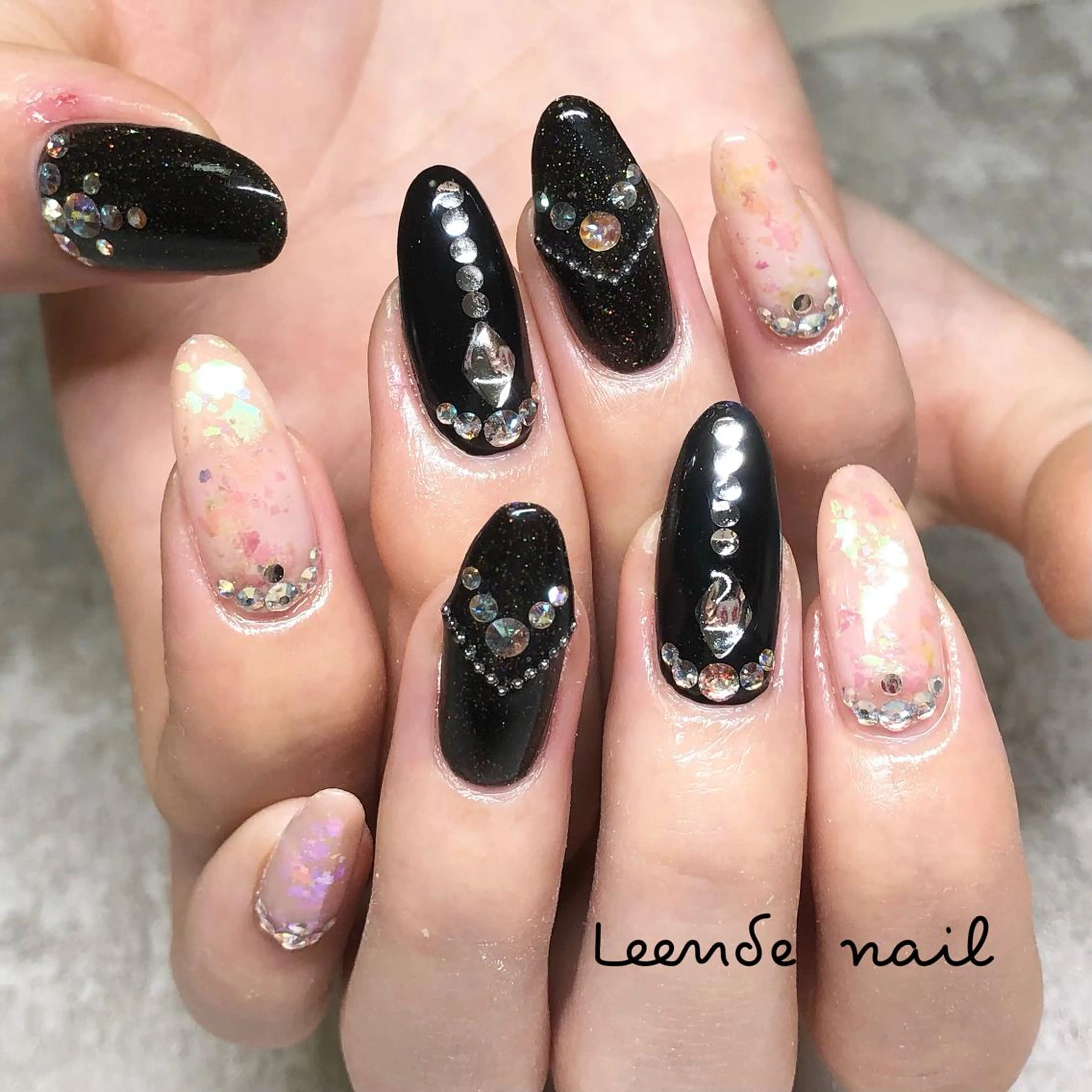 ネイル Leendenail 【リエンダネイル】のネイルデザイン