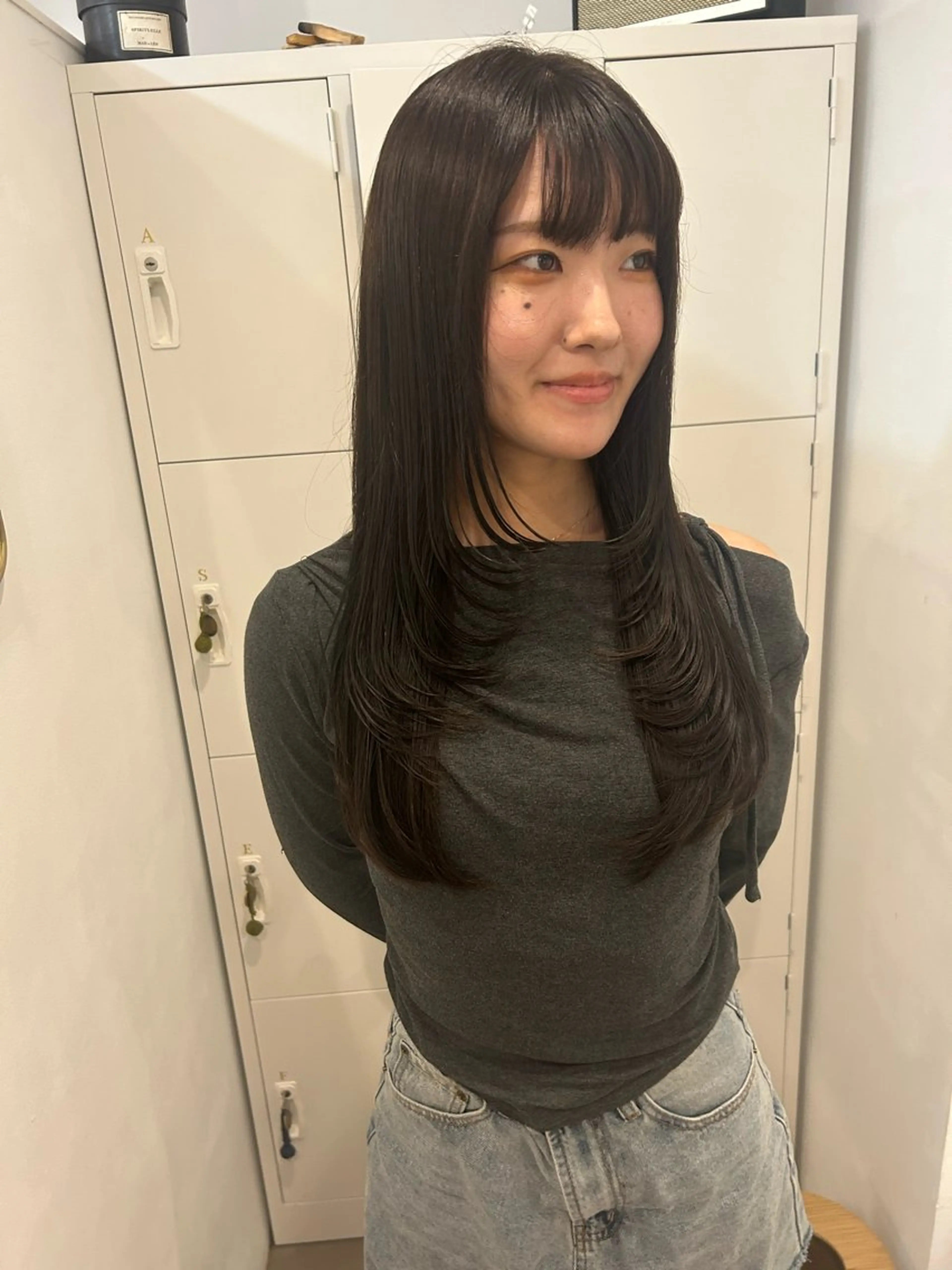 ロング レイヤーカット カット ヘアカラー トリートメント オリーブ/ ナカミネアキナのヘアスタイル