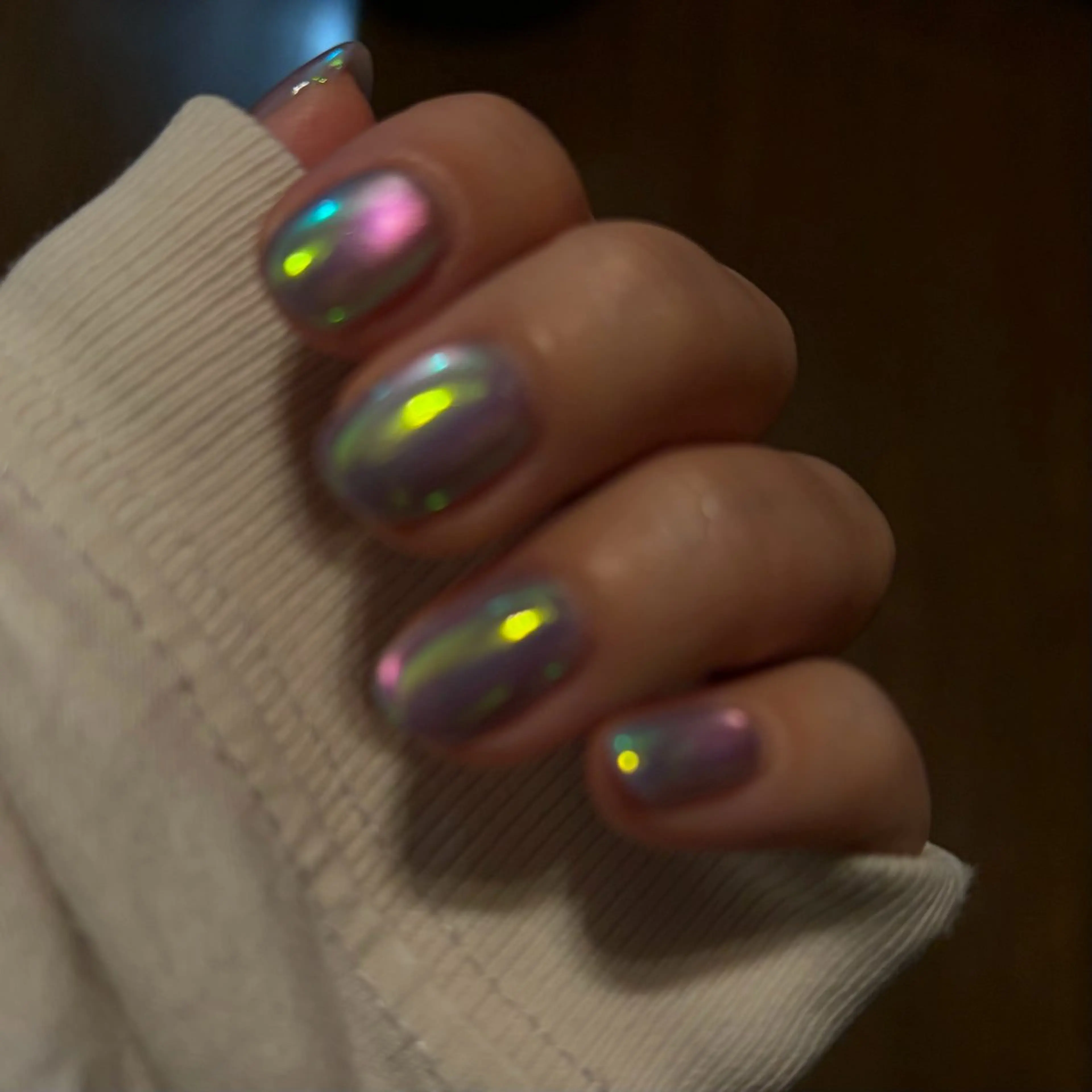 ネイル オーロラネイル ミラーネイル ハンドネイル Nail Sant Esperanza by SALON DE やす所属・Sant Esperanzaのネイルデザイン