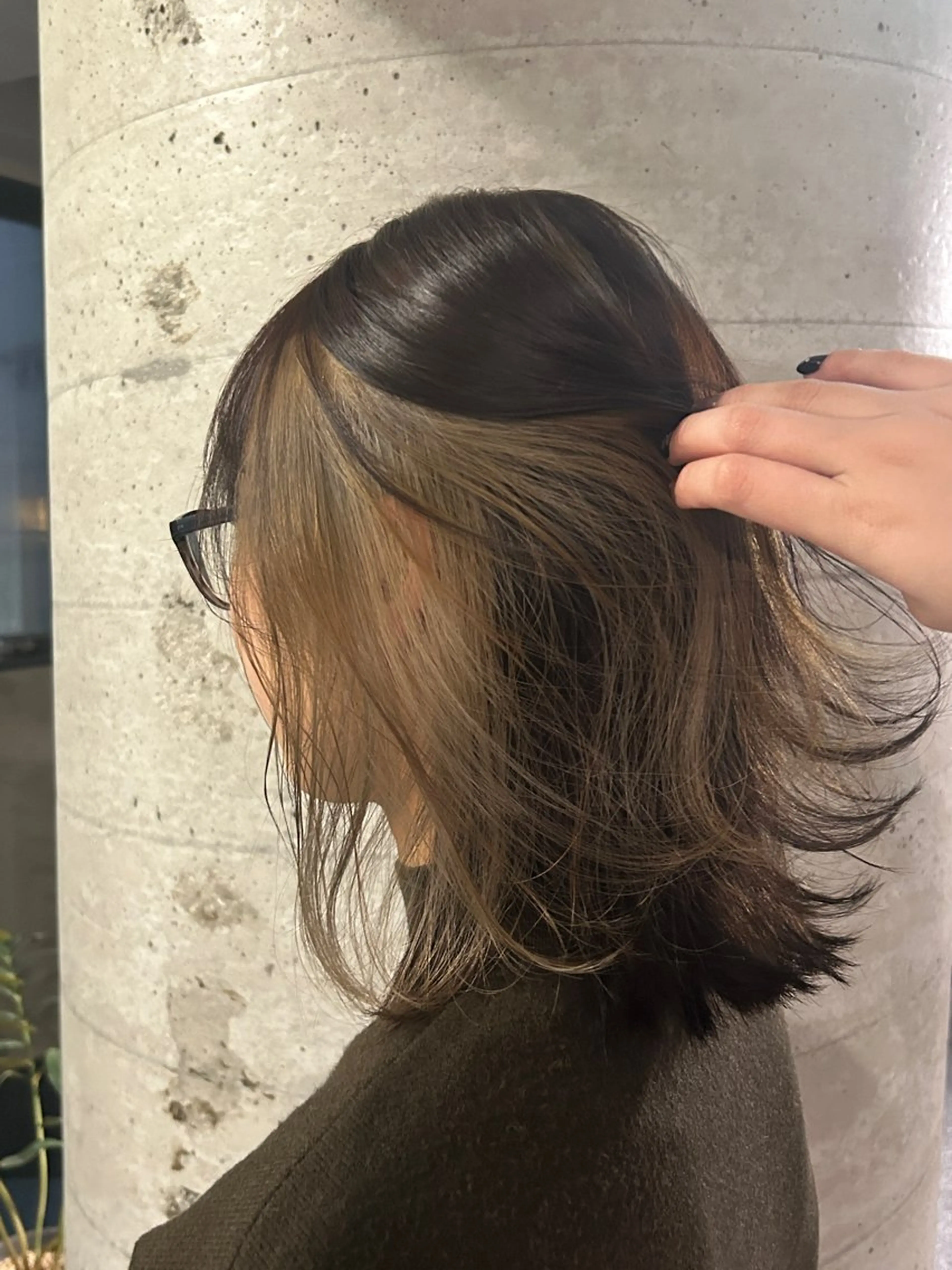 カラー ベージュカラー インナーカラー ミルクティーベージュ 🌟デザインカラー 久保悠那のヘアスタイル