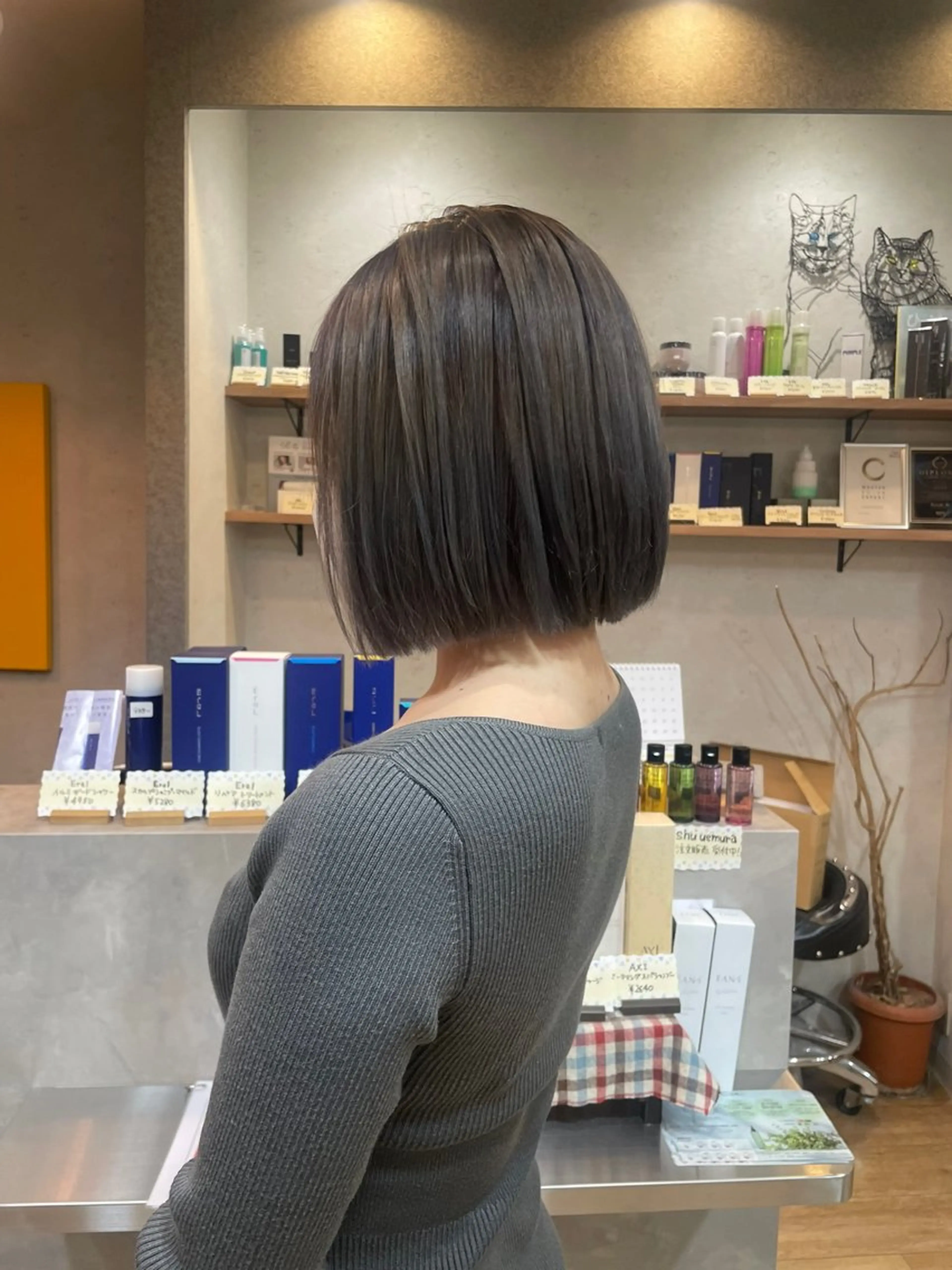 ショート カラー バレイヤージュ ブリーチ ブルーカラー シルバー レイヤーカット 髪質改善/Bloss om🌷高橋沙衣のヘアスタイル