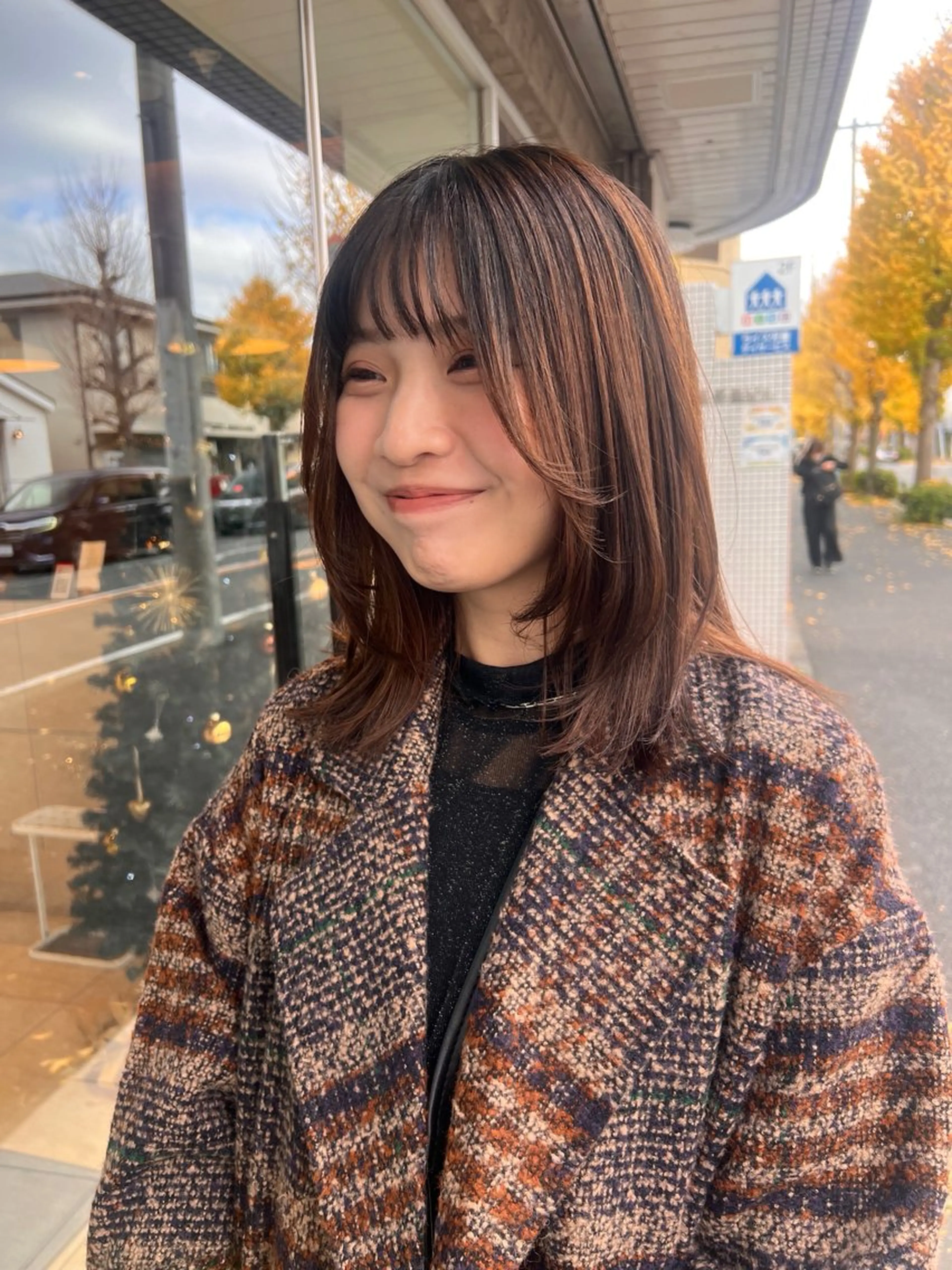 ミディアム ヘアカラー リリカ🐈‍⬛ブリー チカラー/上永谷のヘアスタイル