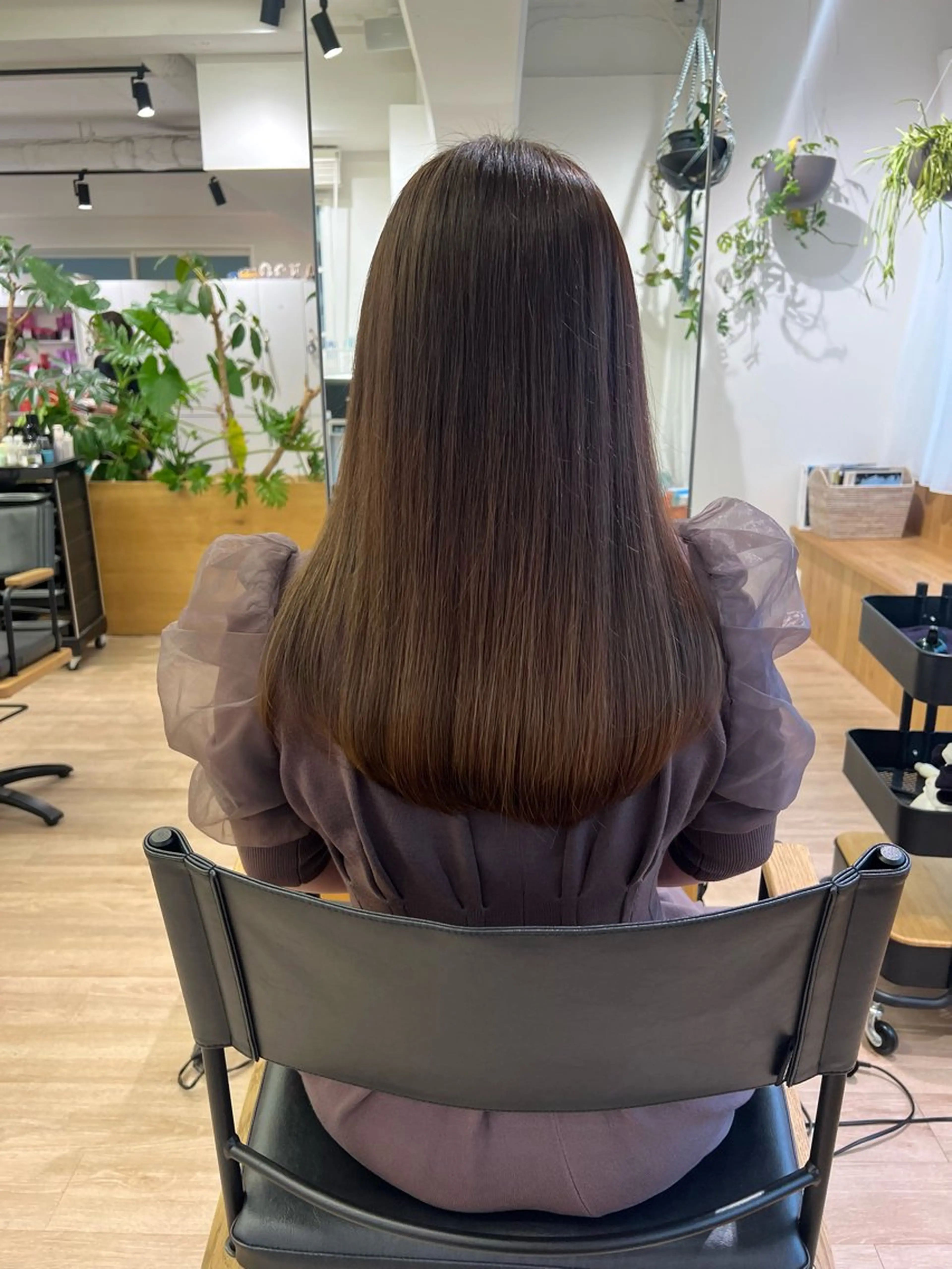 ロング カット ヘアカラー トリートメント 田中 愛梨のヘアスタイル