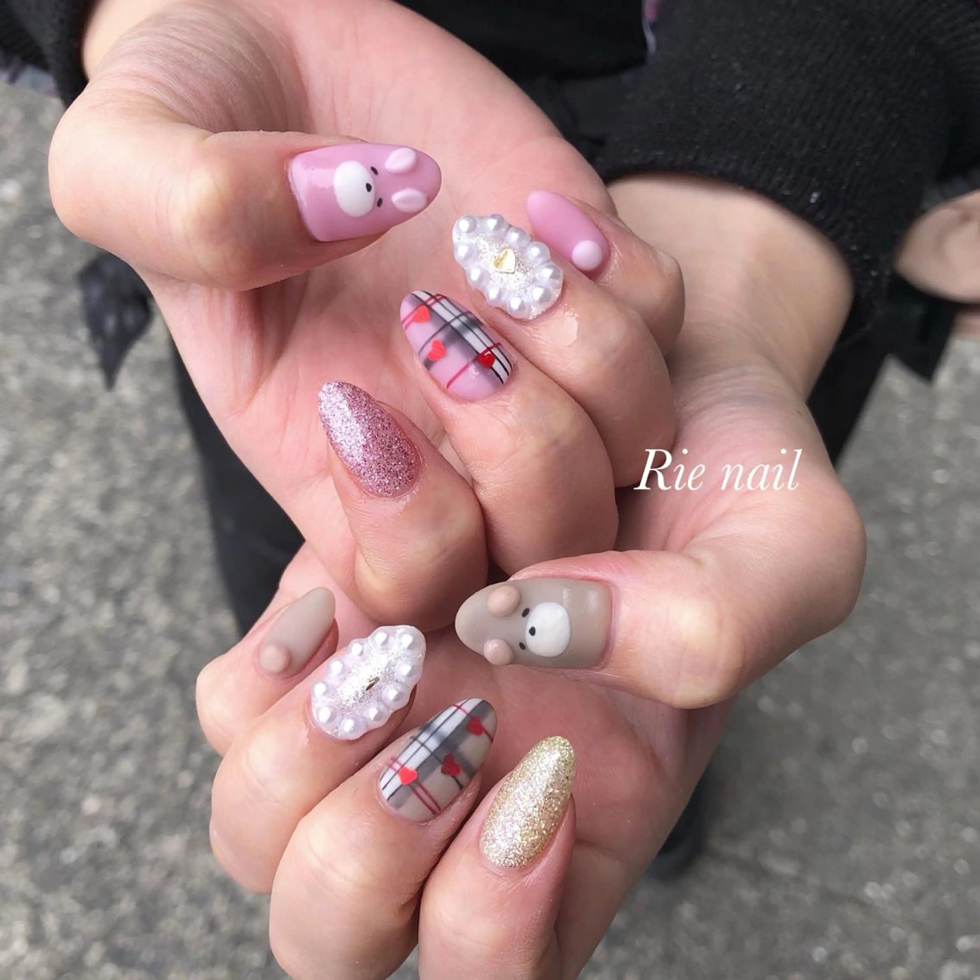 ネイル アートネイル マットネイル ハンドネイル claire_ rie.のネイルデザイン