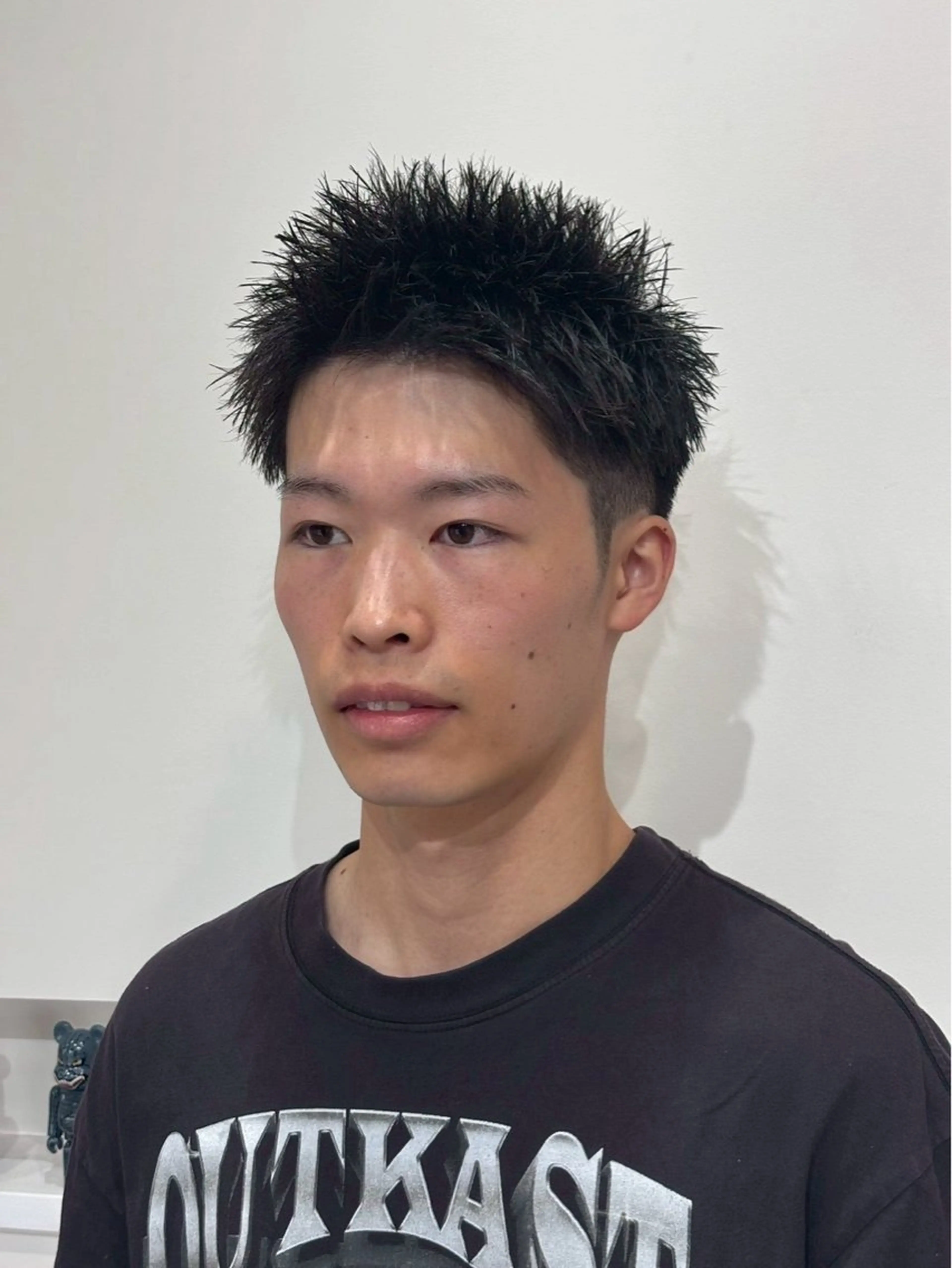 ショート メンズ スパイキーショート 刈り上げ ショートヘア 青木 真裟斗のヘアスタイル