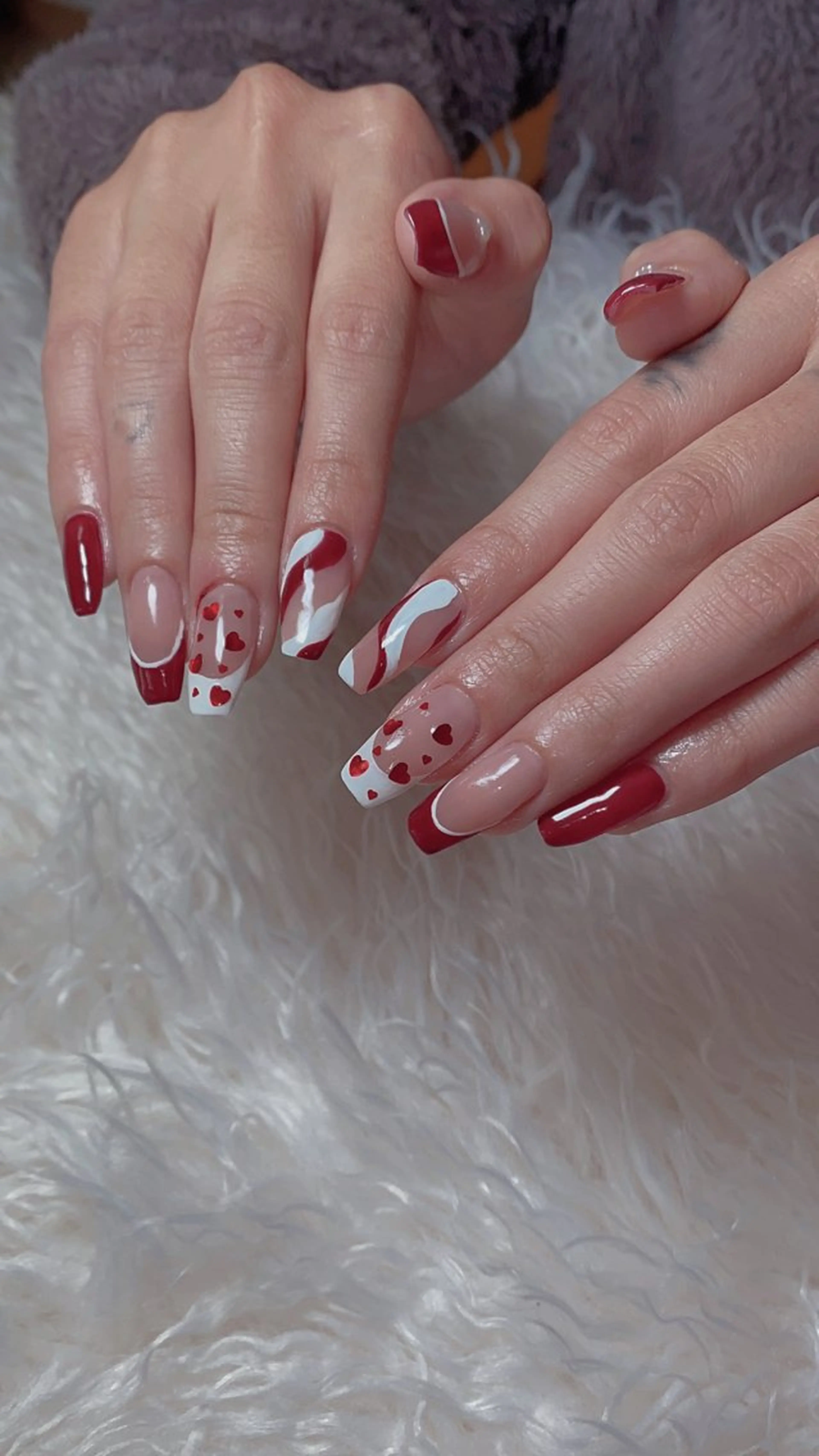 ネイル ハンドネイル n o q r m. n a c h iのネイルデザイン