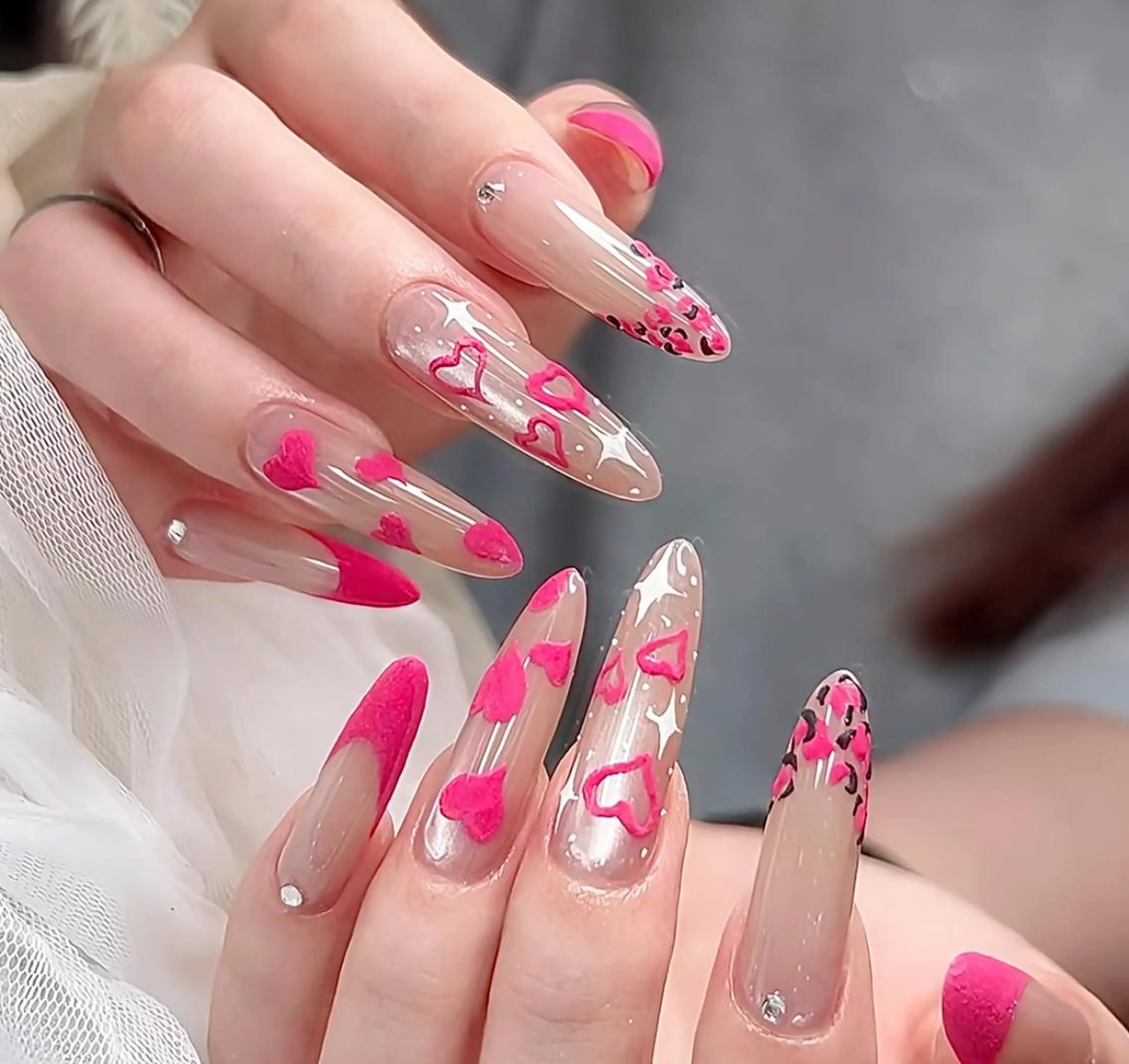 ネイル ハンドネイル ル ルのネイルデザイン