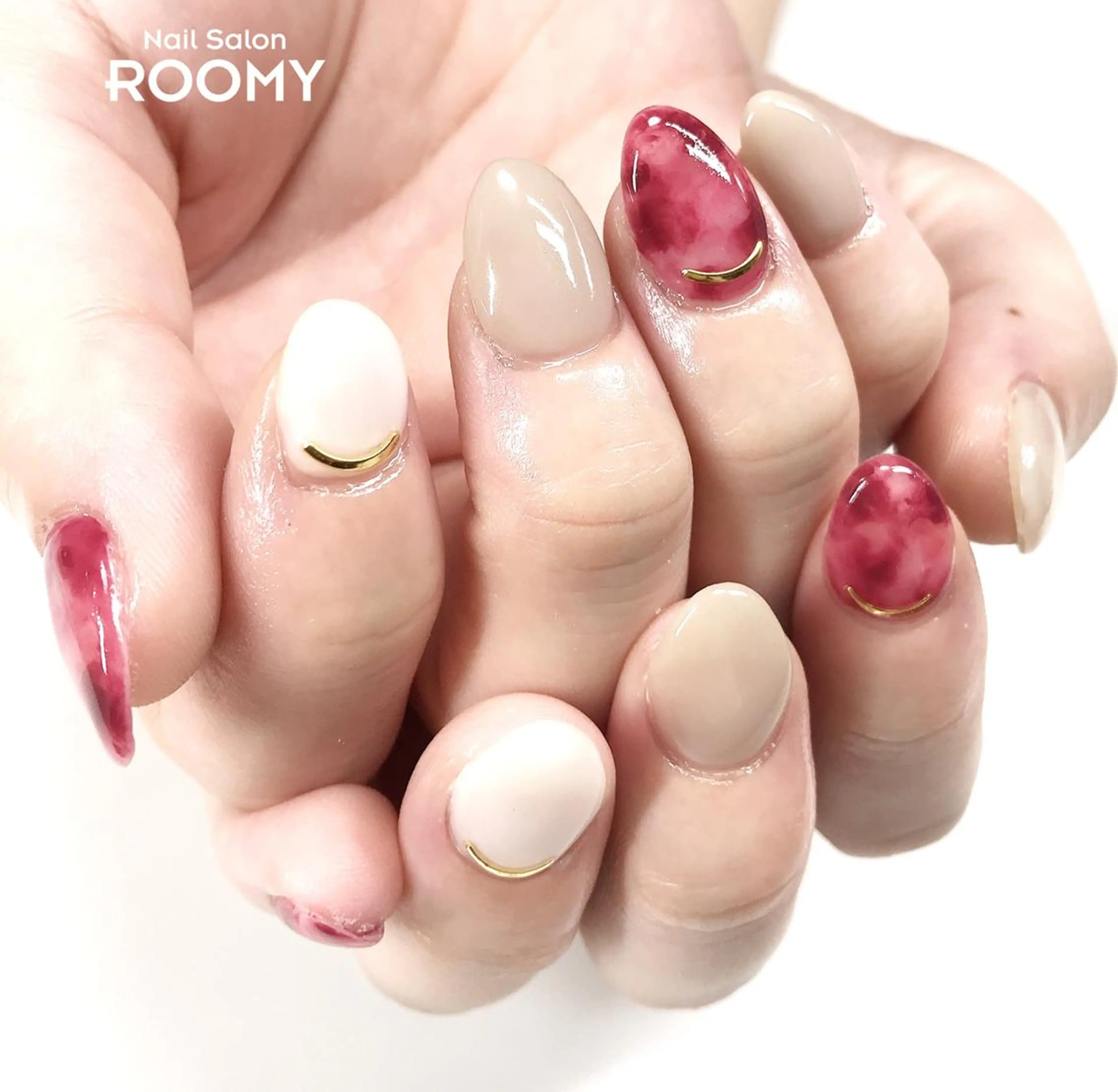 ネイル イワサキ  のネイルデザイン