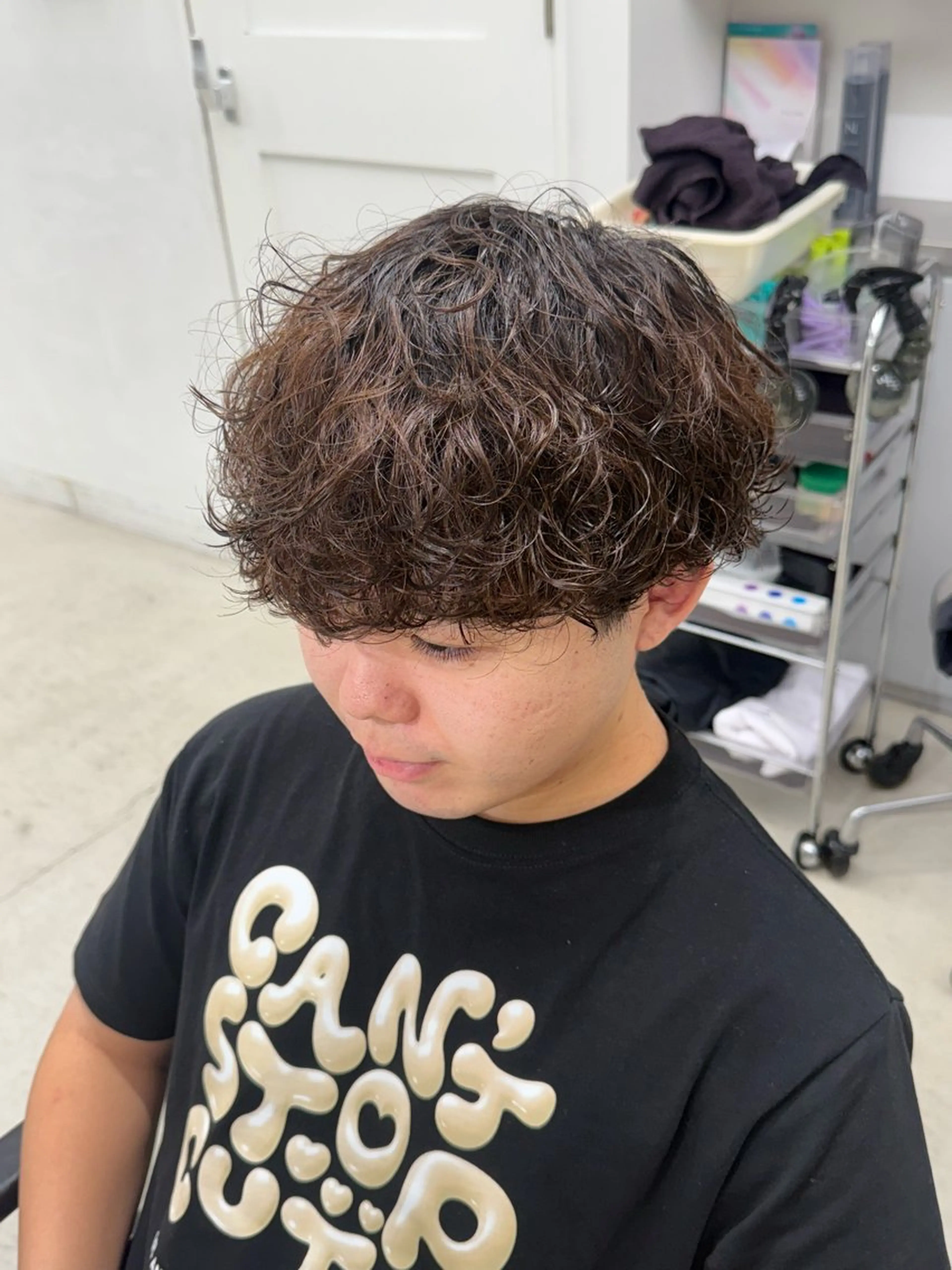 パーマ メンズ 深谷 侑亮のヘアスタイル