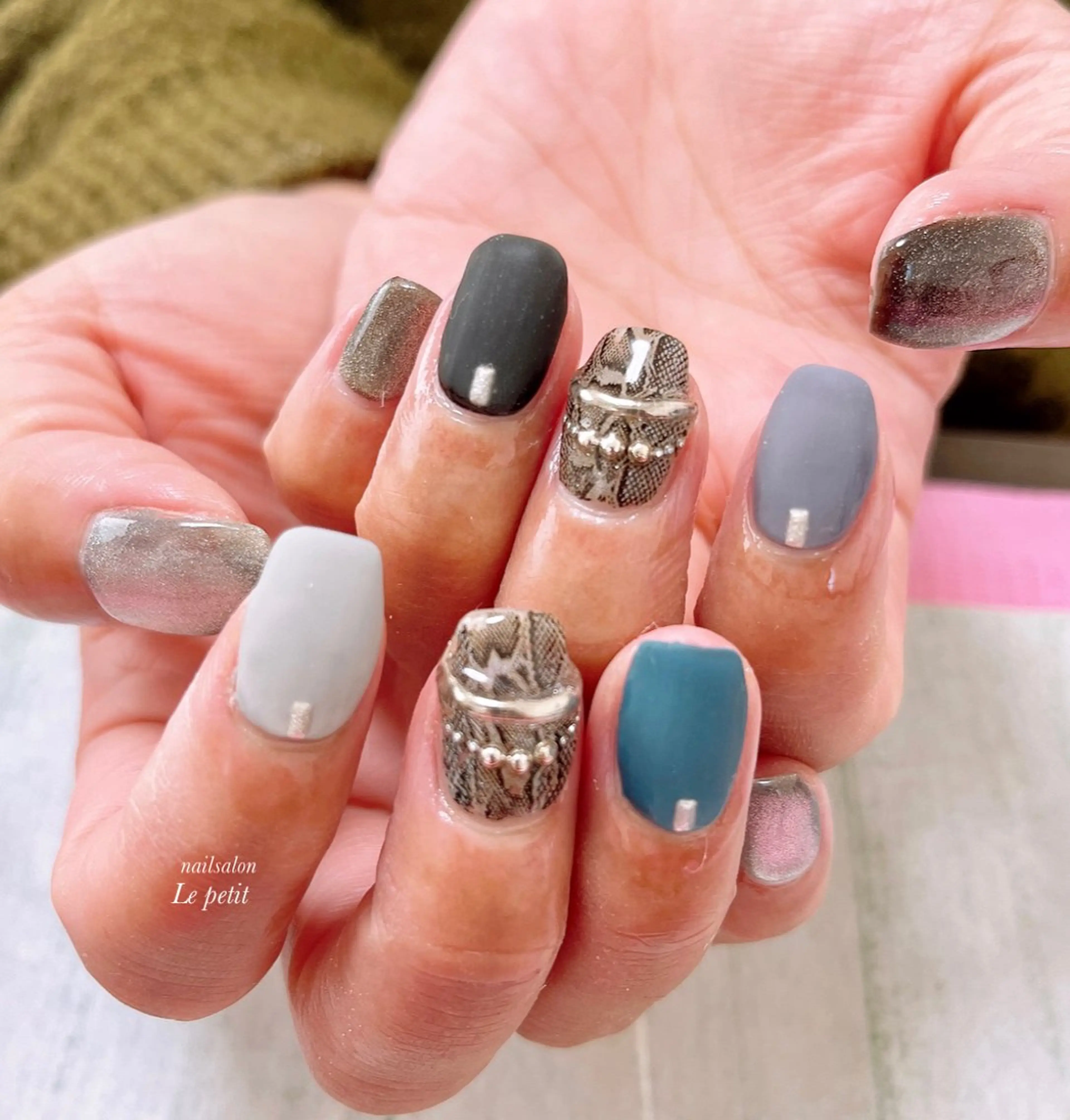 ネイル 石野 広佳のネイルデザイン