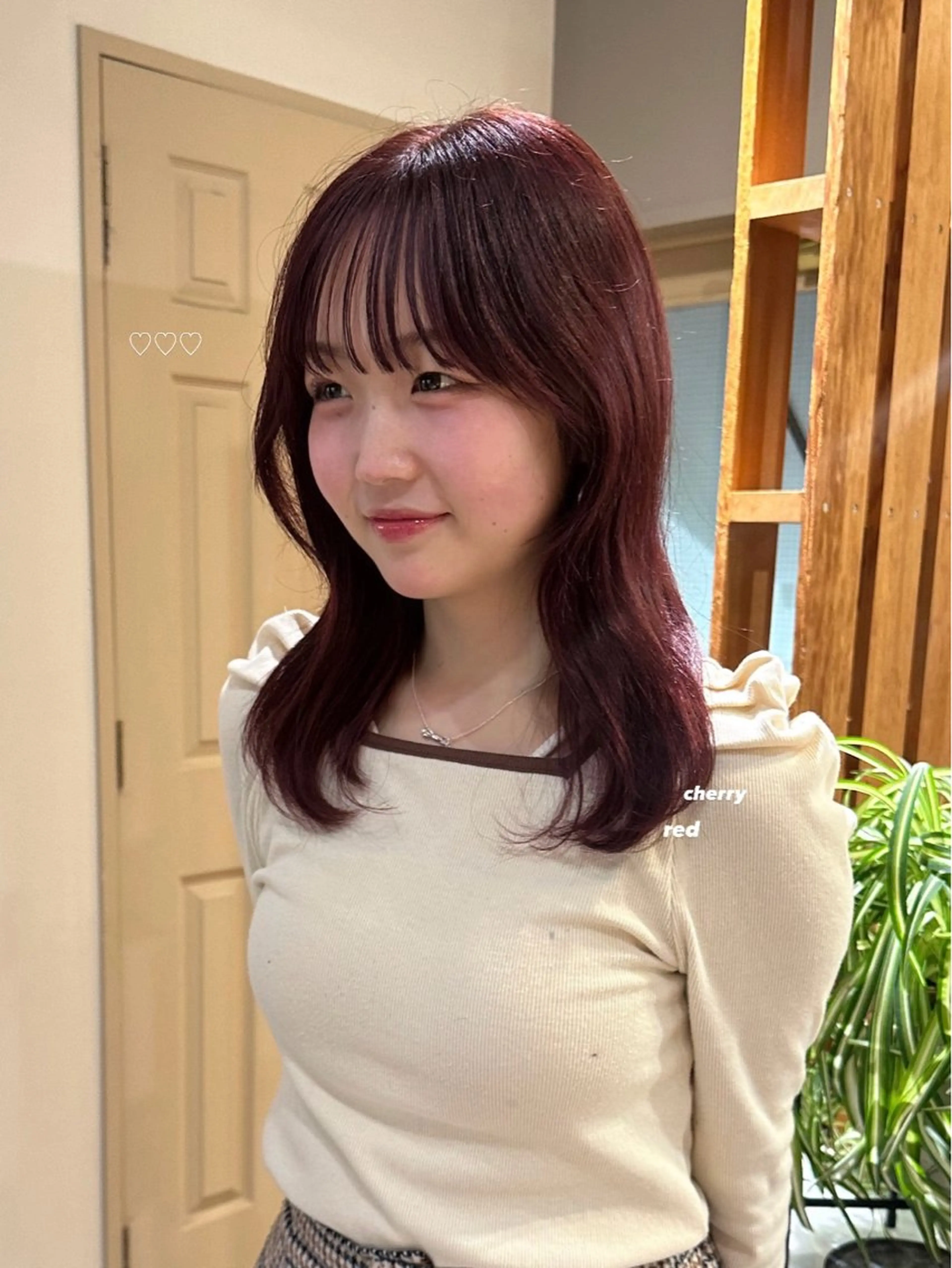 ミディアム カラー 暖色カラー/レイヤー 🌙 オノユリカのヘアスタイル