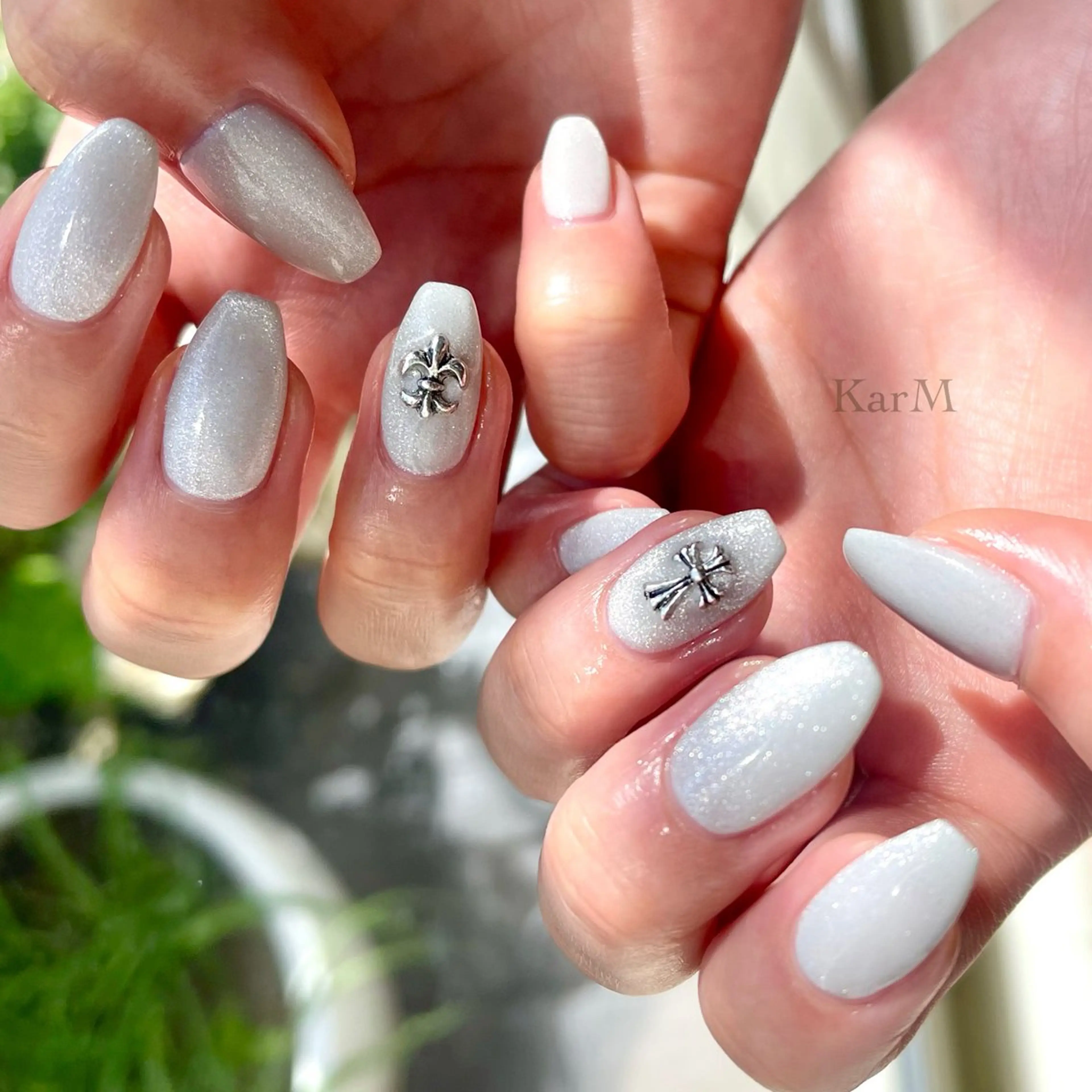 ネイル オーロラネイル ブルー チークネイル フラッシュネイル フレンチネイル ハンドネイル フットネイル ogino karinのネイルデザイン