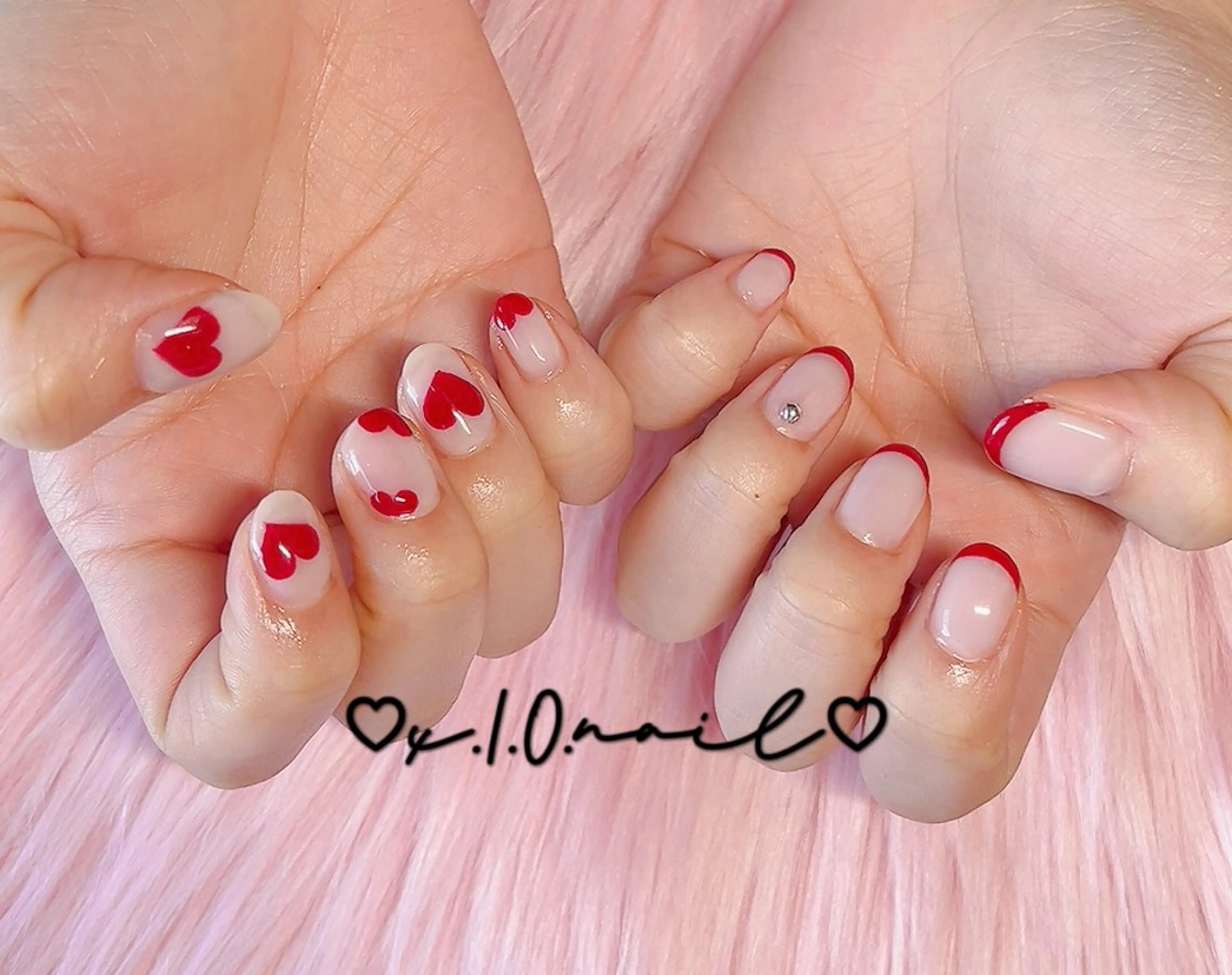 ネイル フレンチネイル ハート 赤色 バレンタイン ハンドネイル x.1.0.nail ♡Cのネイルデザイン