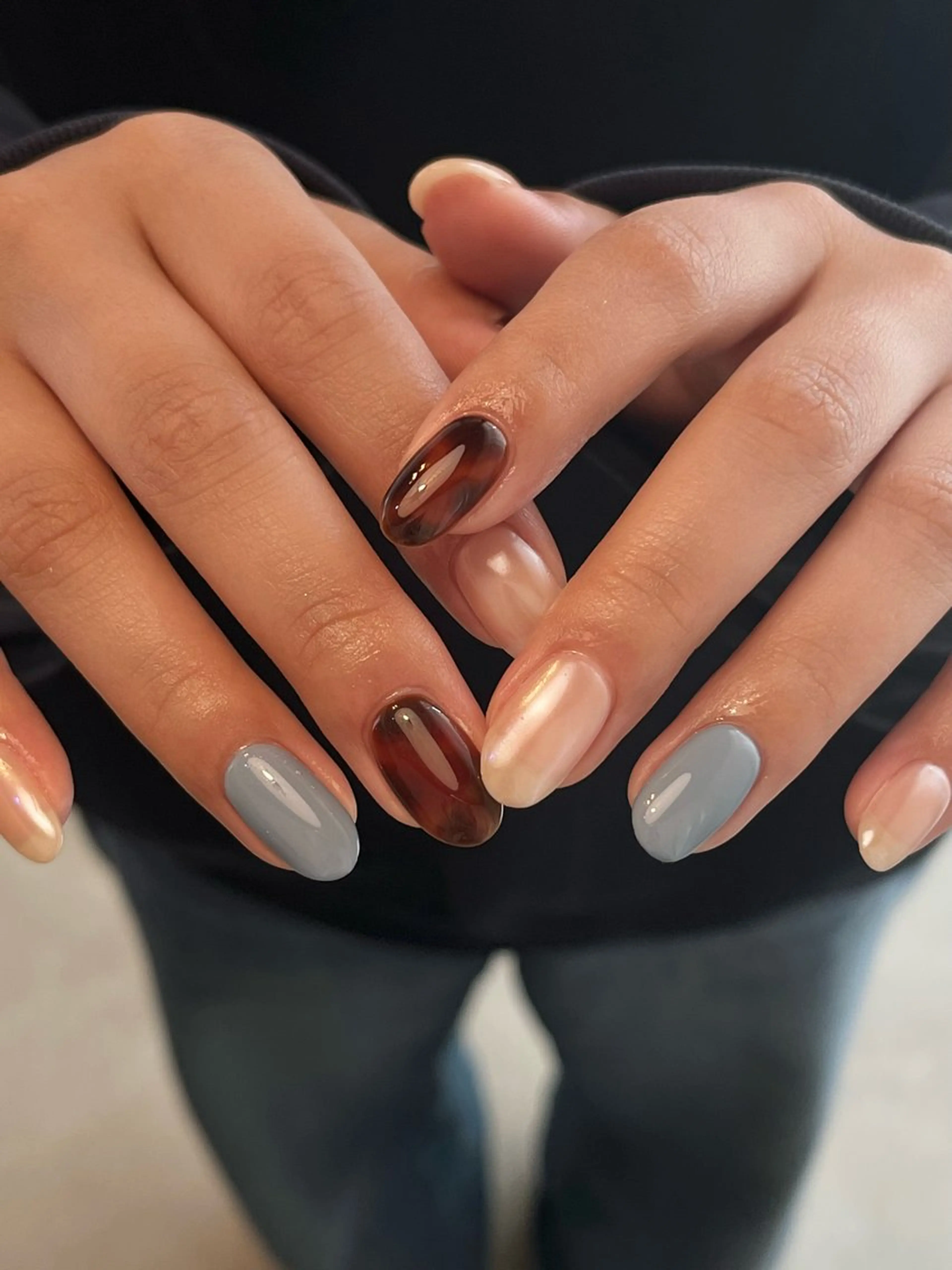 ネイル ハンドネイル aiu  ｱｲﾕｰ ちひろのネイルデザイン