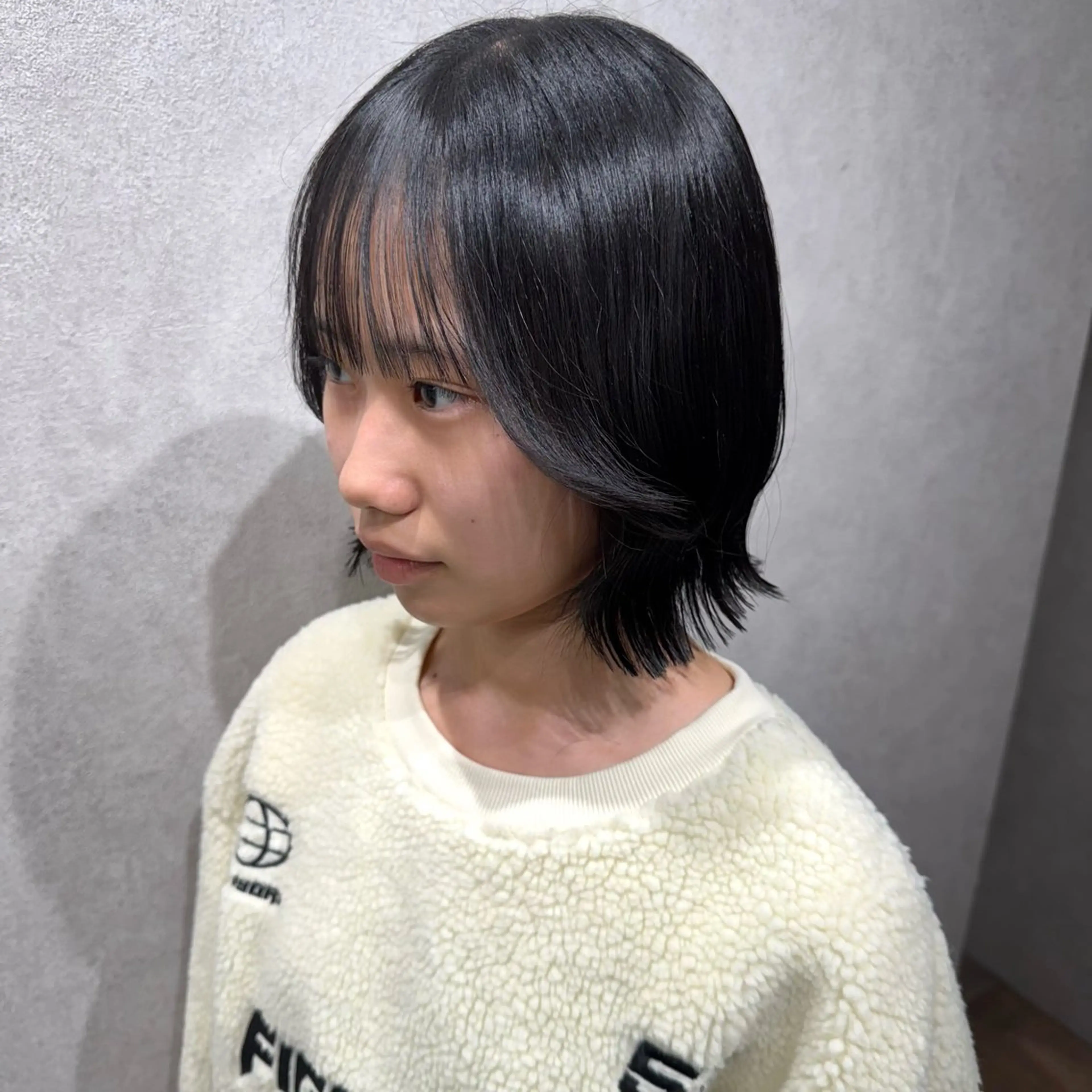 ショート 切りっぱなしボブ ボブ カット 女性限定 / AYANO 💗🪽のヘアスタイル