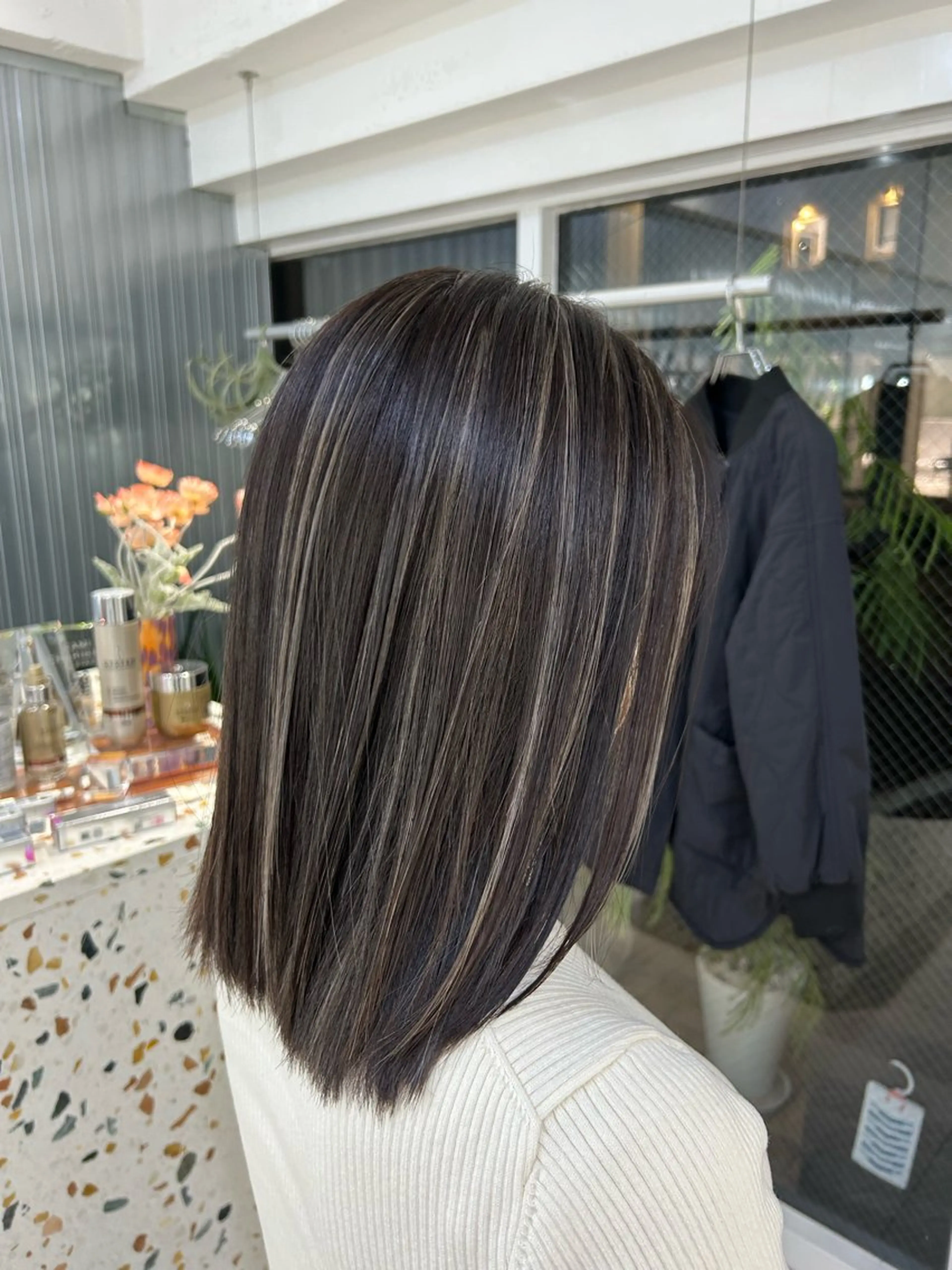 ミディアム ONYX 表参道所属・ショート/ボブ/似 合わせ/顔周りカットのヘアスタイル