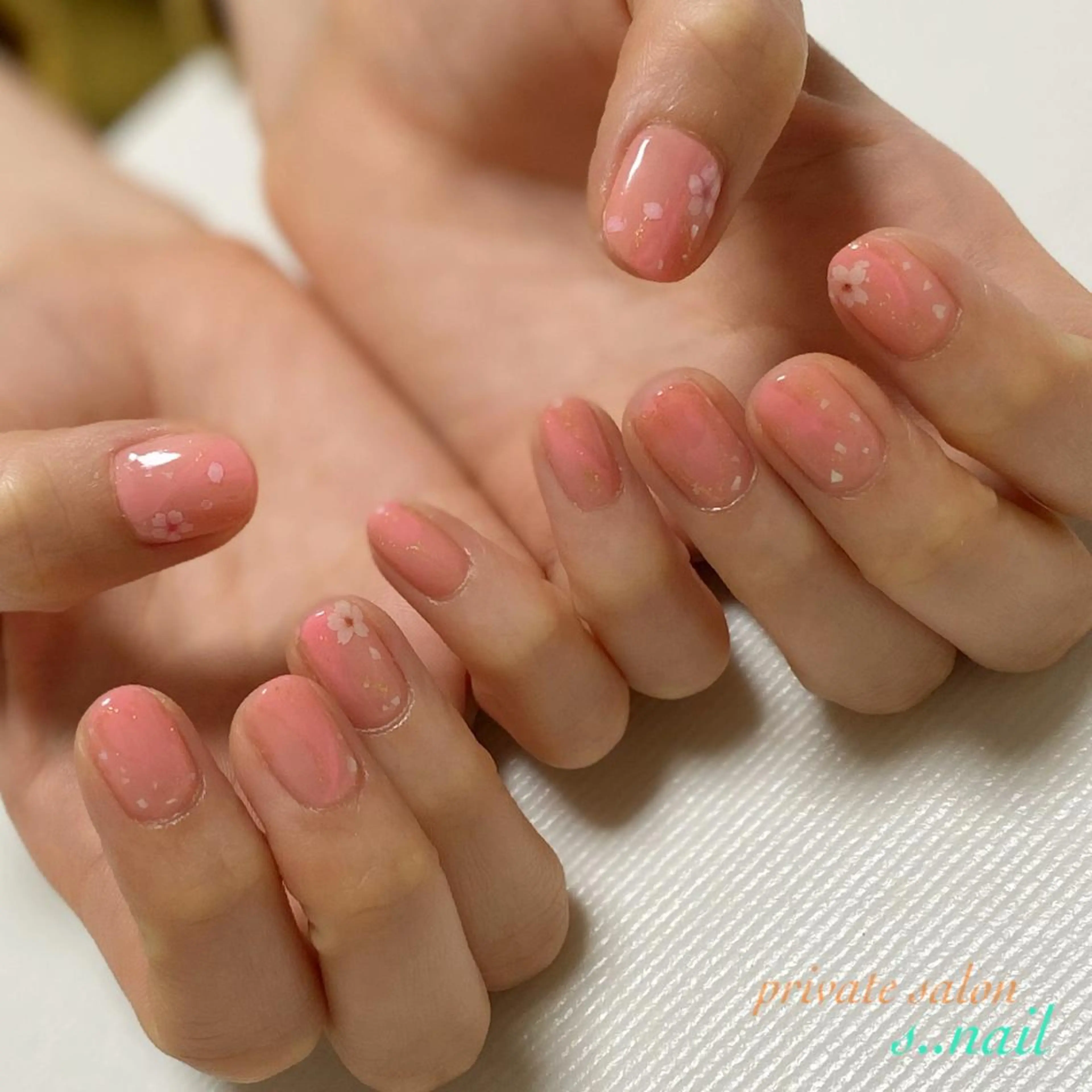 ネイル 桜ネイル ニュアンスネイル 春ネイル ハンドネイル フットネイル s..nail / MORITAのネイルデザイン