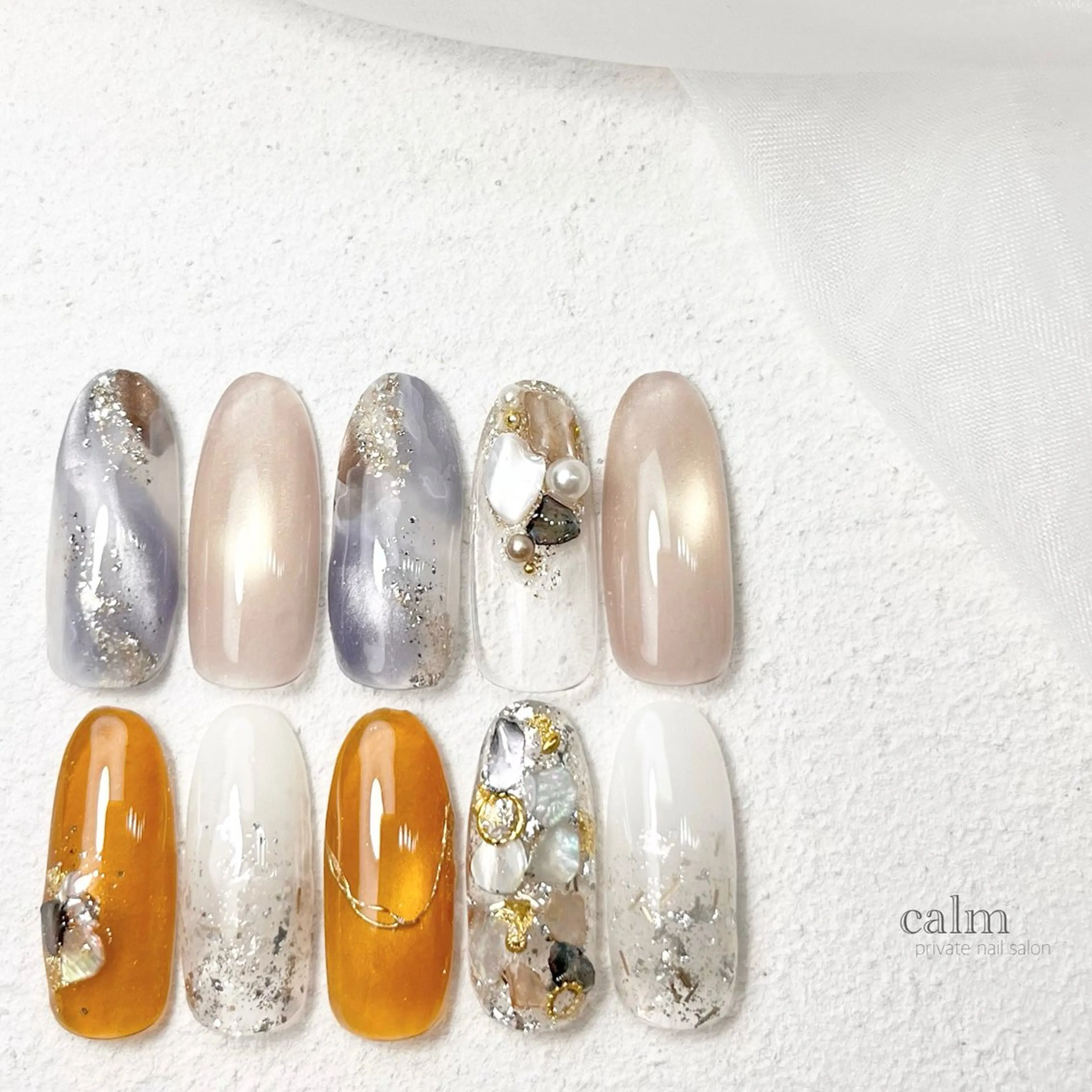 ネイル ハンドネイル calm 〔ｶｰﾑ〕のネイルデザイン