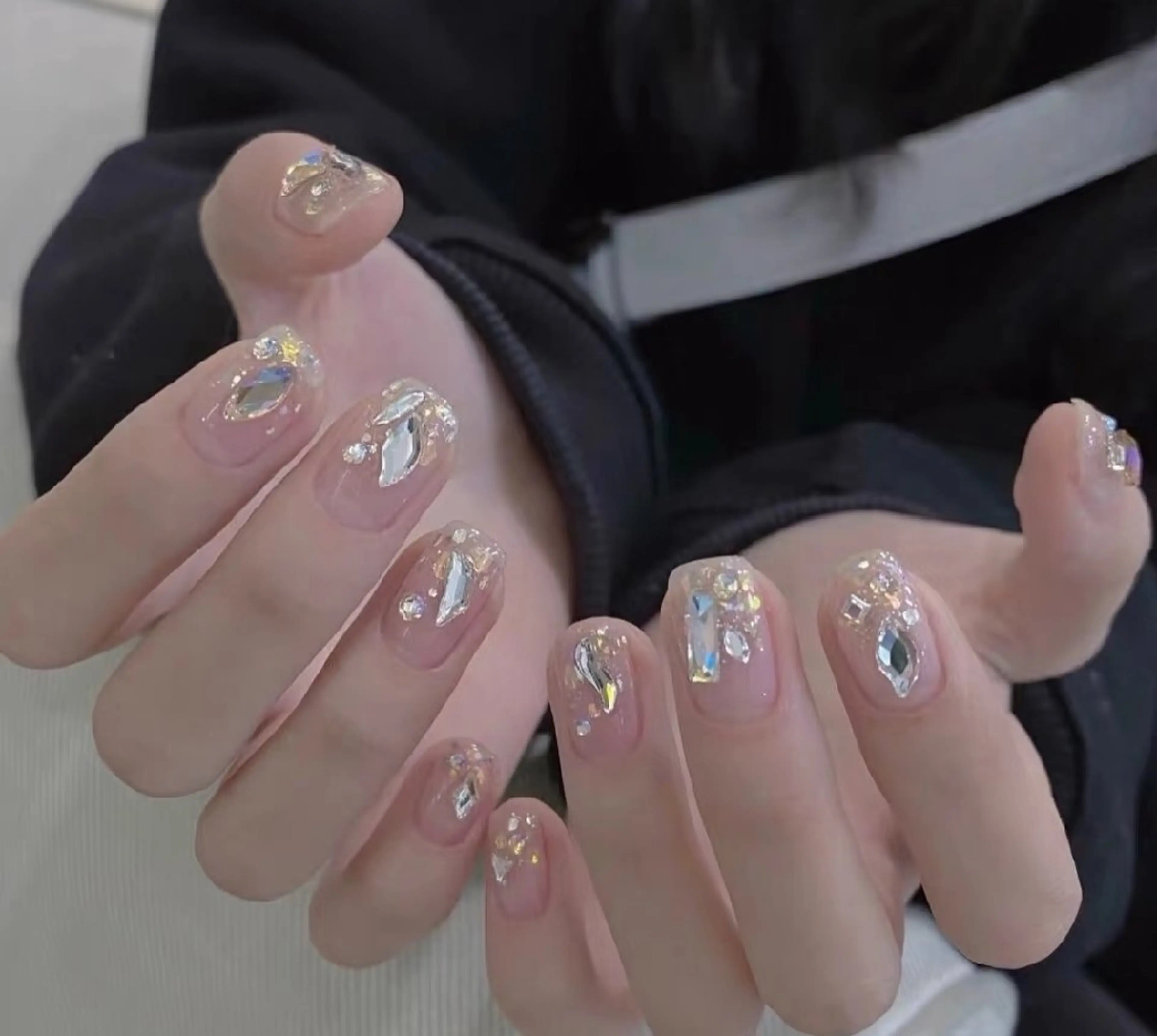 ネイル ハンドネイル Theone栄店 伊藤のネイルデザイン