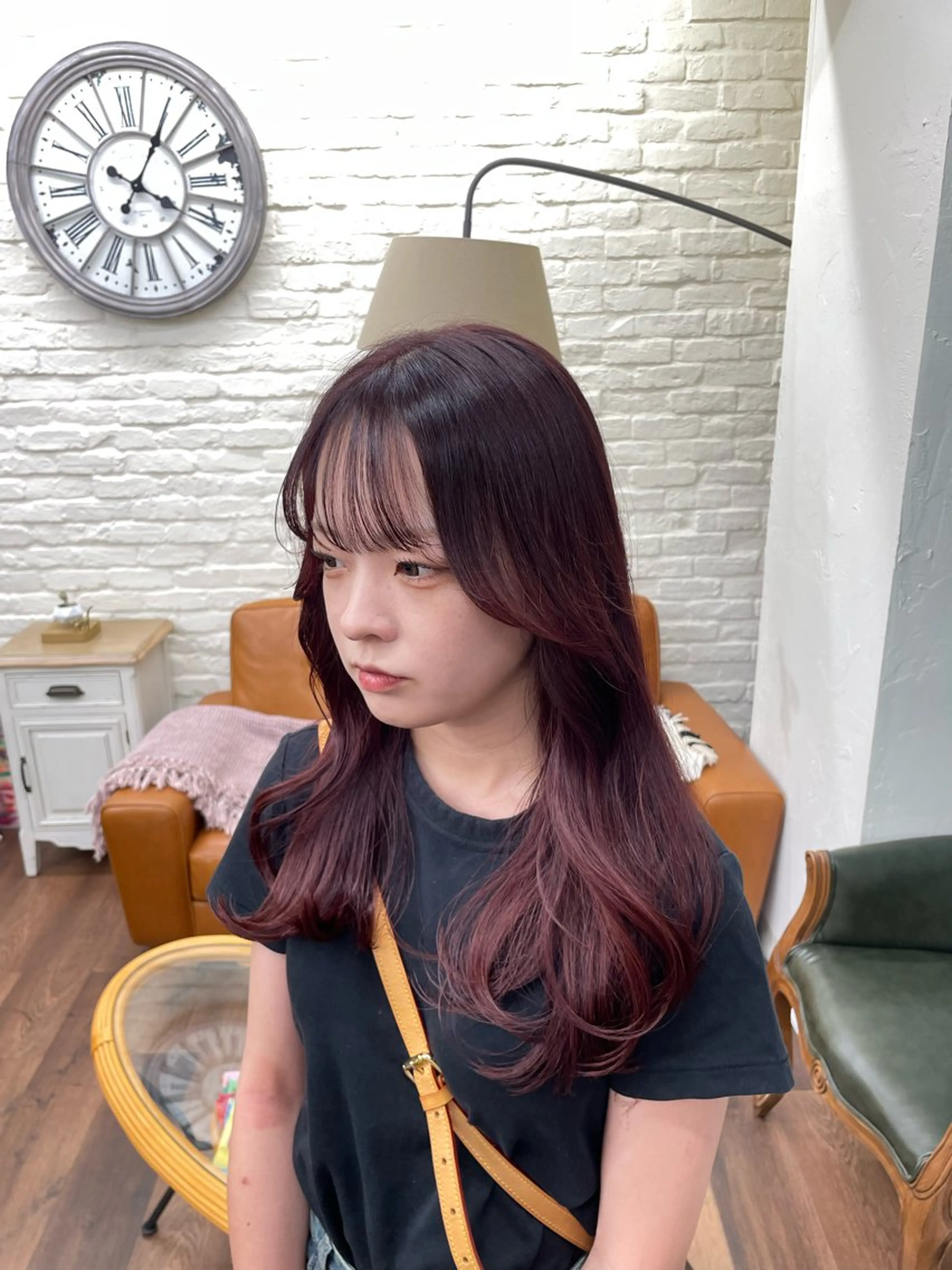 【学生限定】バング、顔周りカット無料の写真