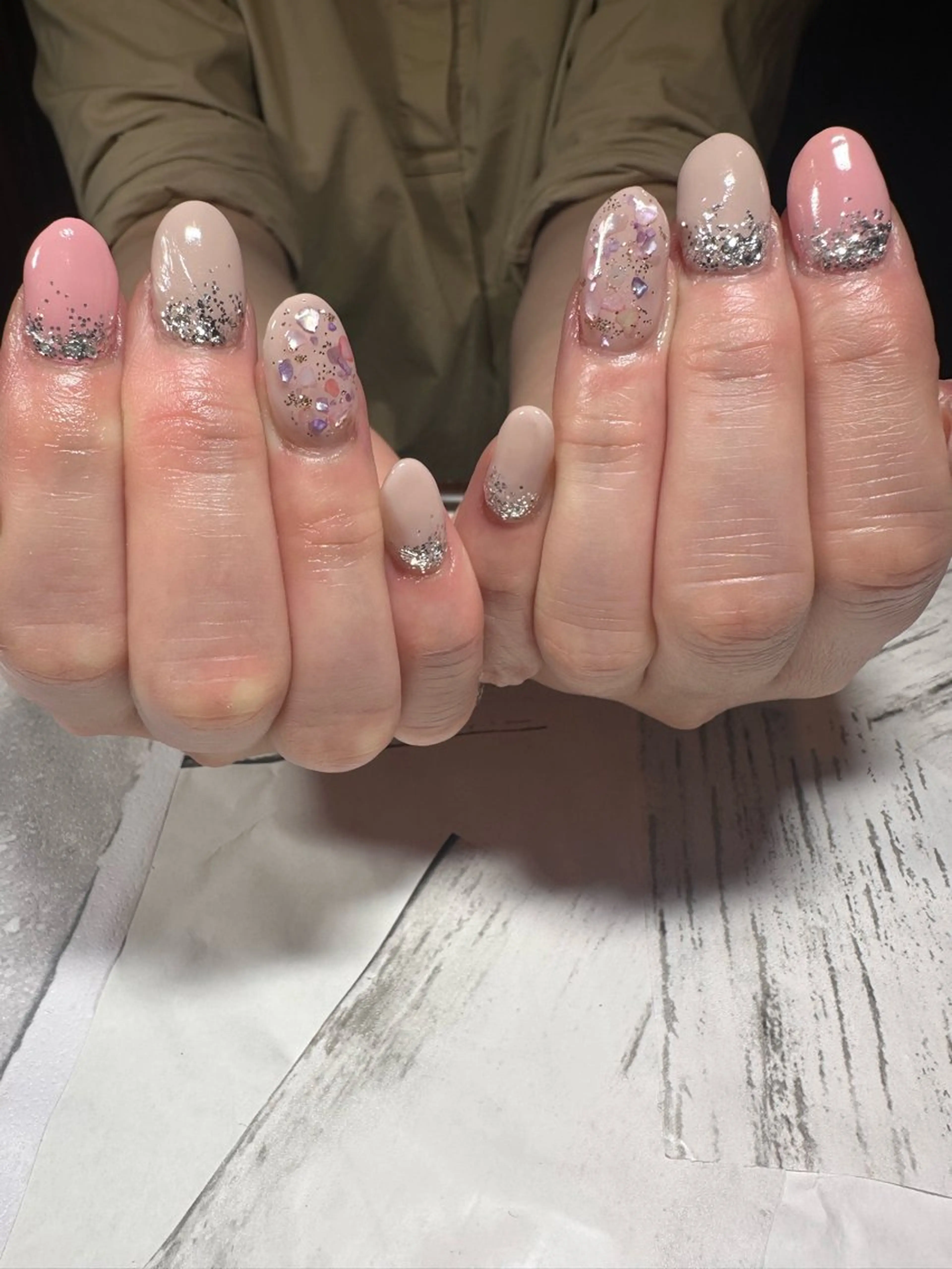 ネイル e.nail所属・🍎吉田 恵里🍎のネイルデザイン