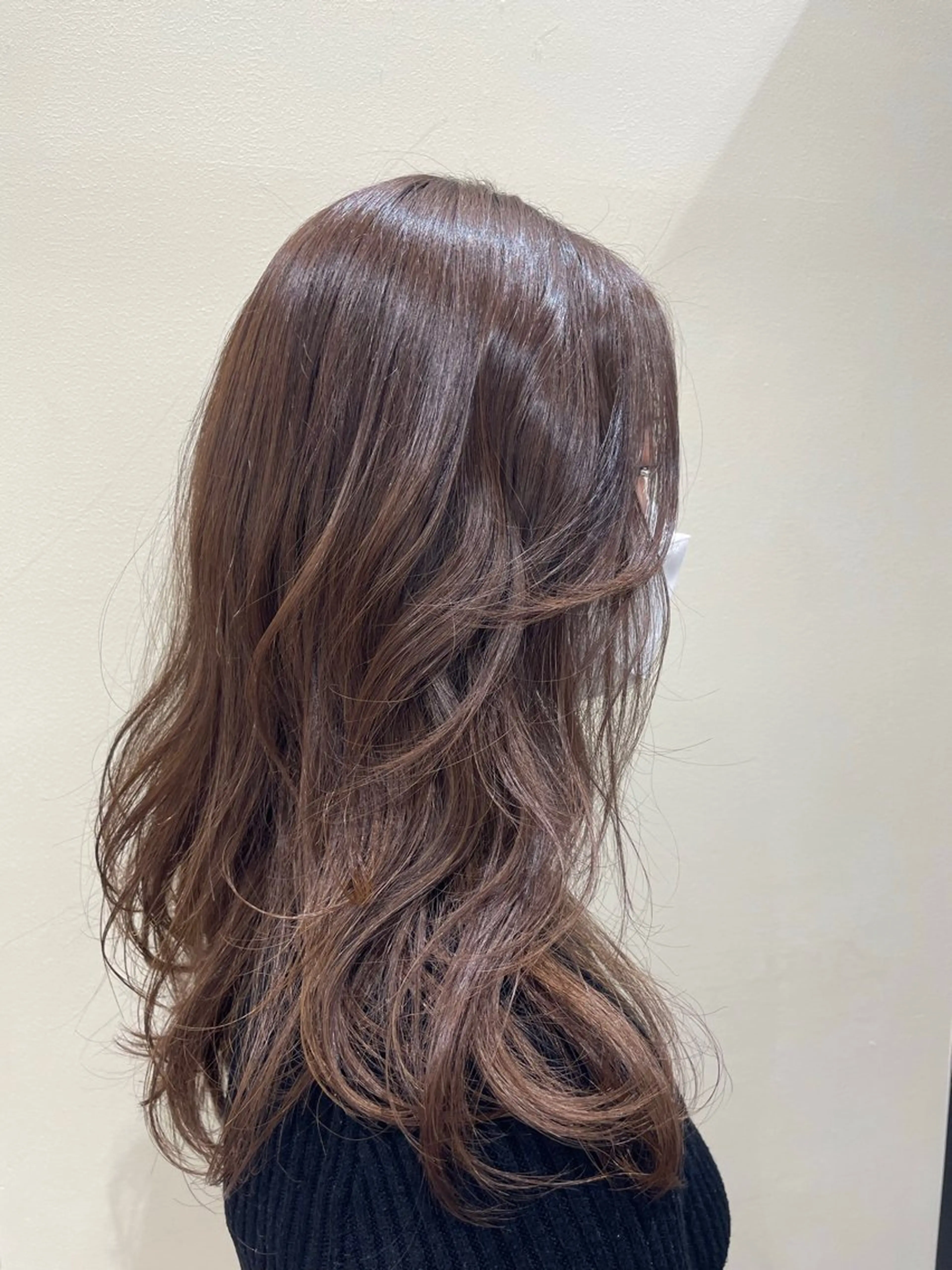 ロング 伊東 咲織のヘアスタイル