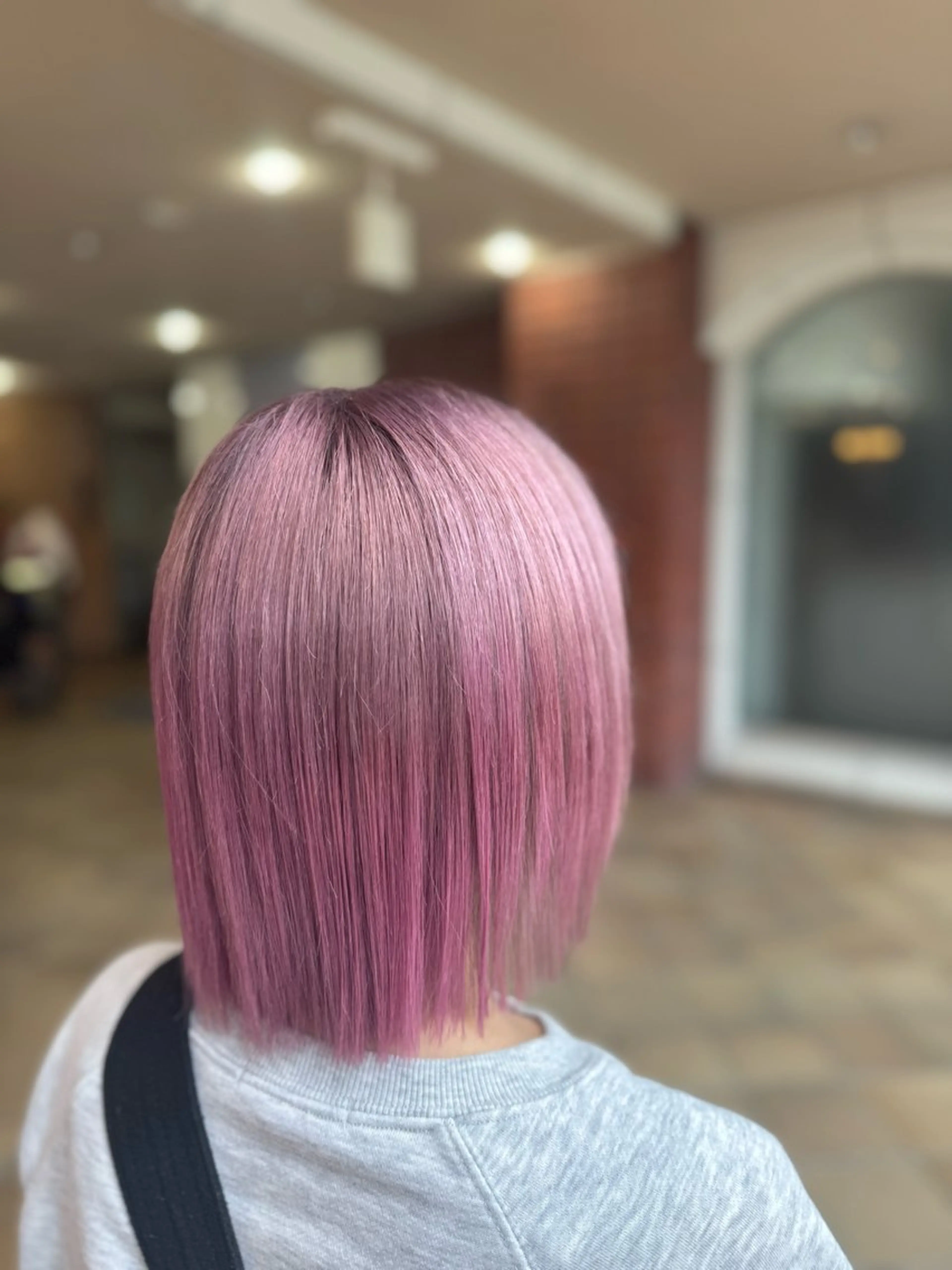 ショート カラー ブリーチ ラベンダーカラー ピンクカラー ピンクラベンダー 藤川 瑛梨奈のマツエク・マツパデザイン
