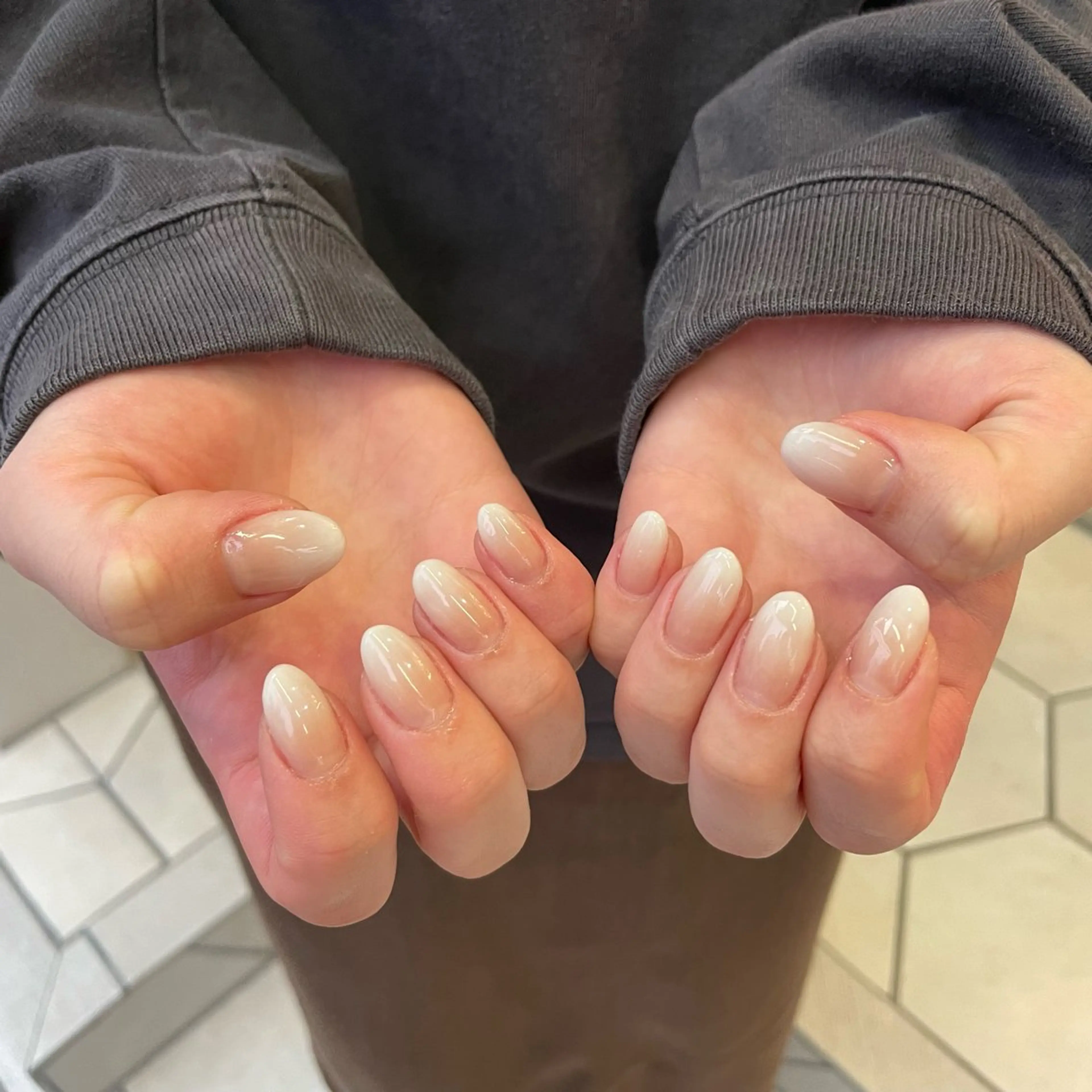 ネイル グラデーション ハンドネイル Rommy suiのネイルデザイン