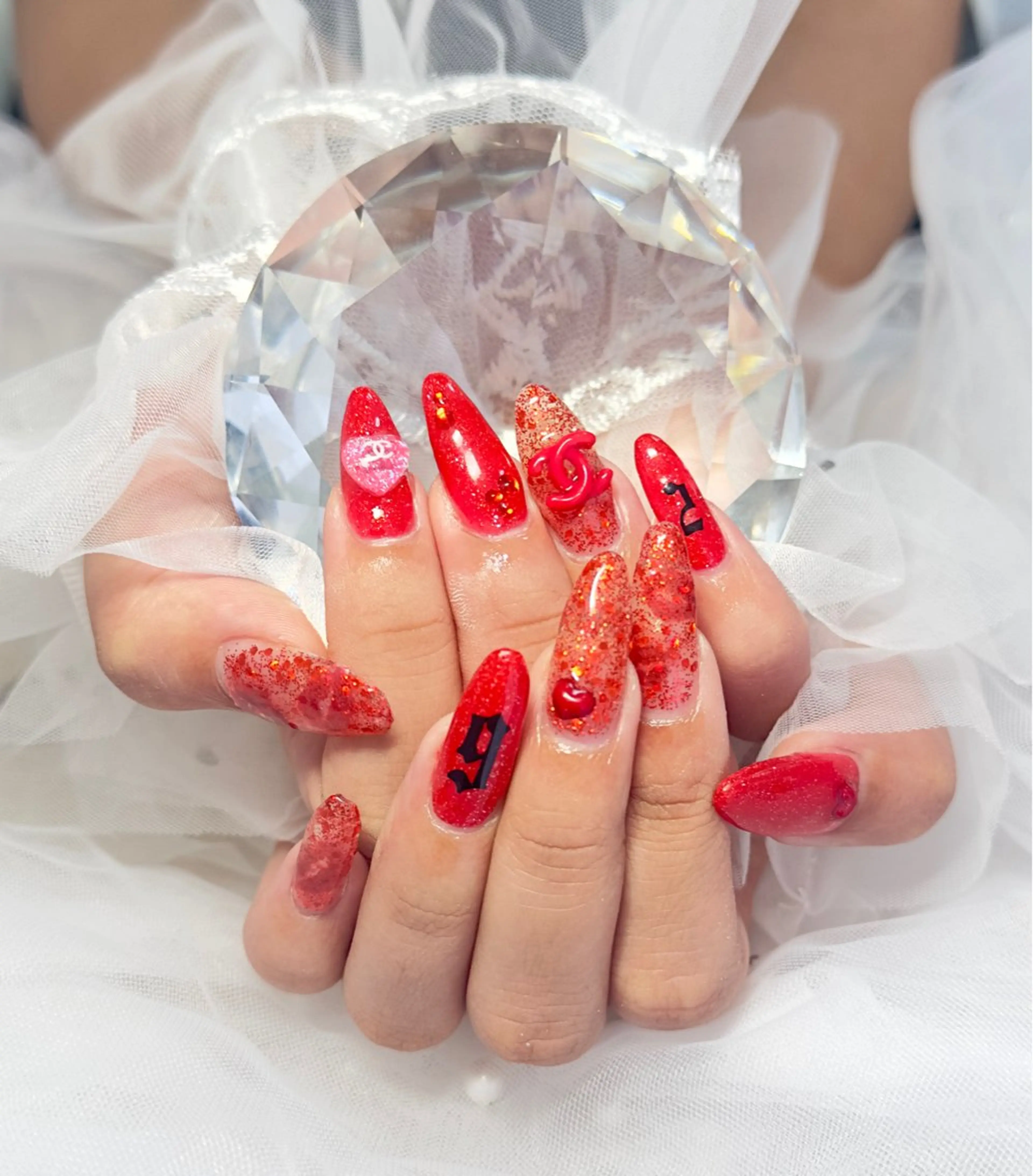 ネイル private salon le'a所属・le'a スタッフのネイルデザイン