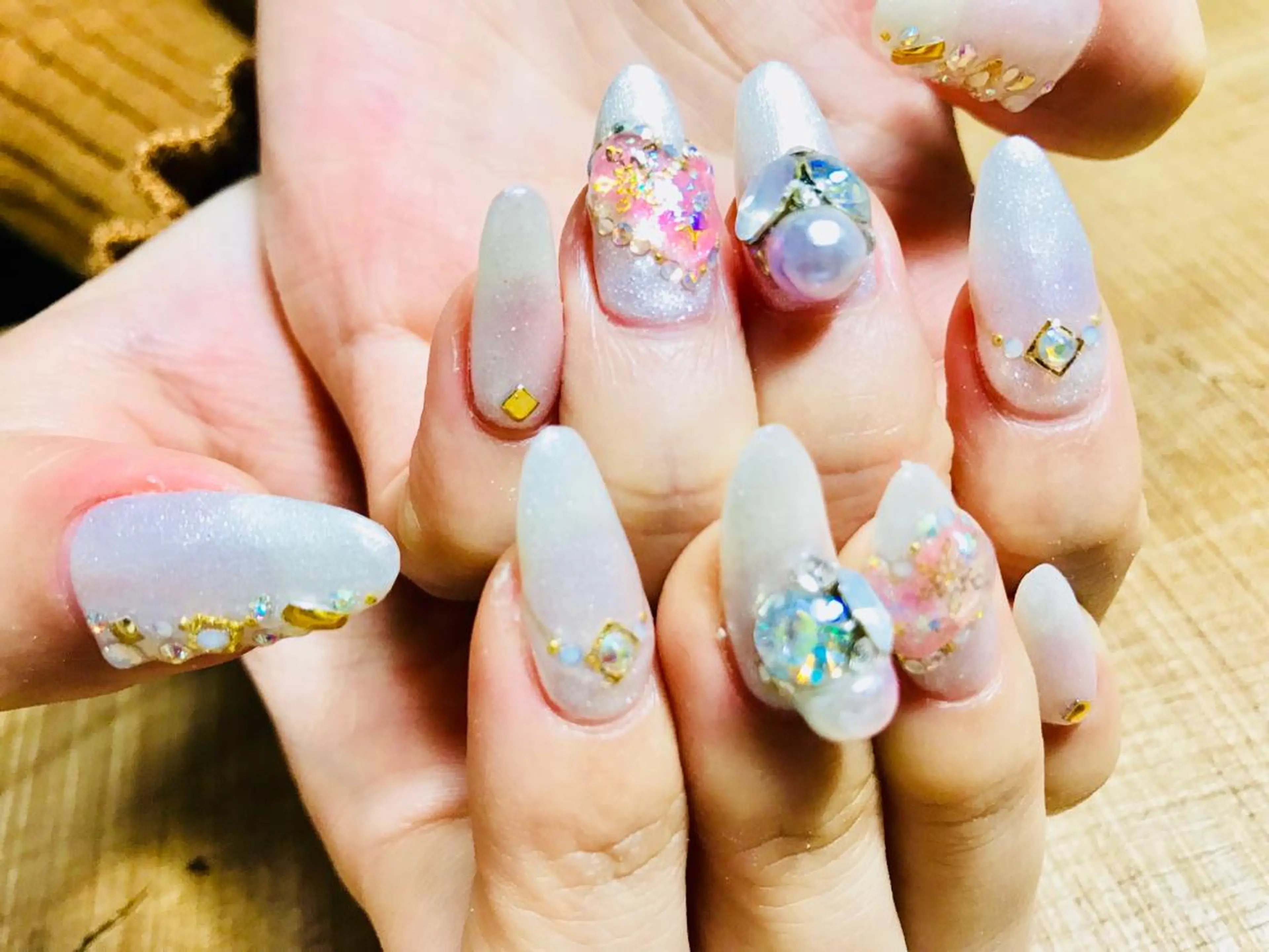 ネイル 安藤 Charlotteのネイルデザイン